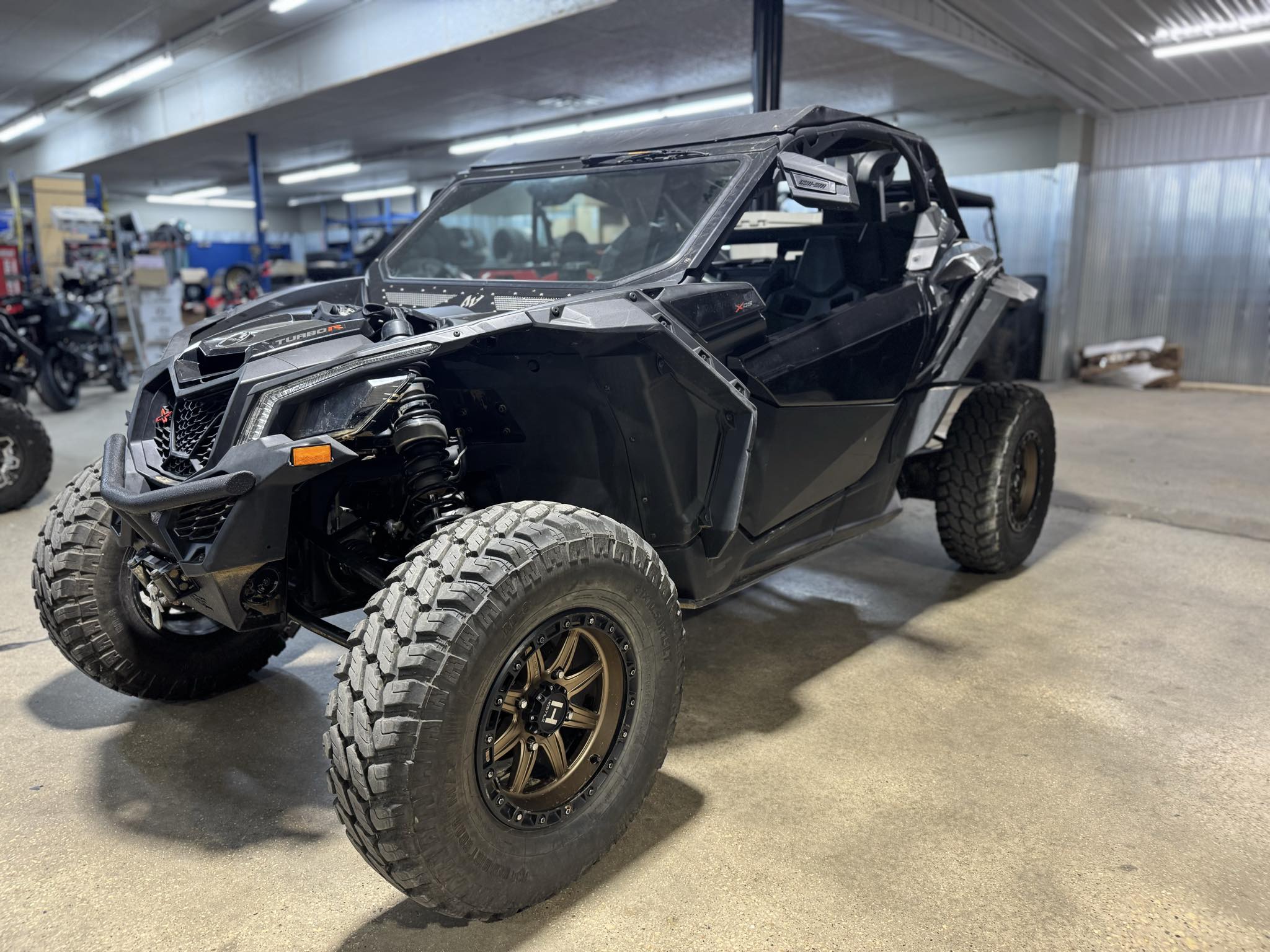 2017 Can-Am Maverick X3 XDS TURBO R