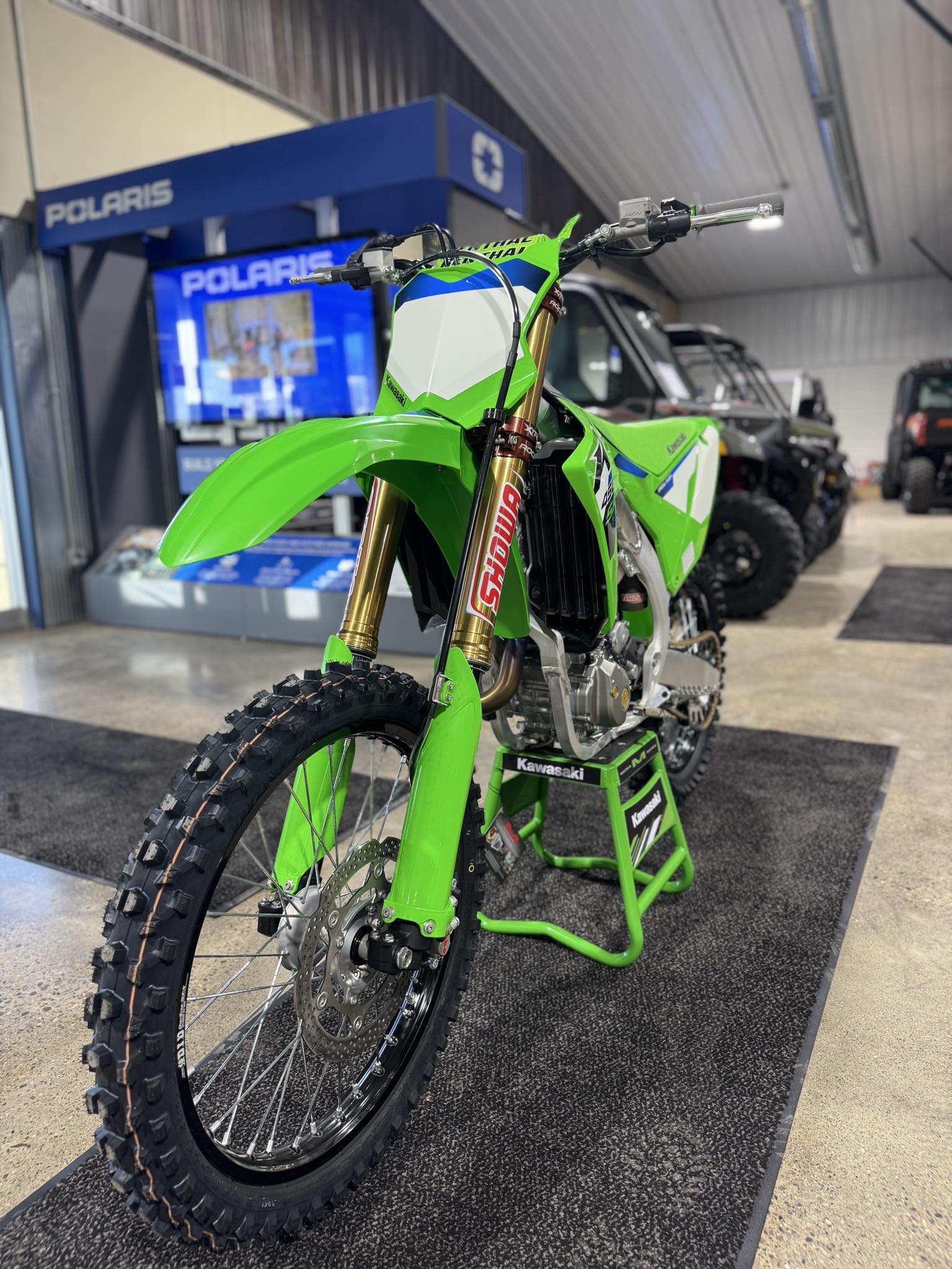 2026 Kawasaki KX 450 SR - Photo 2