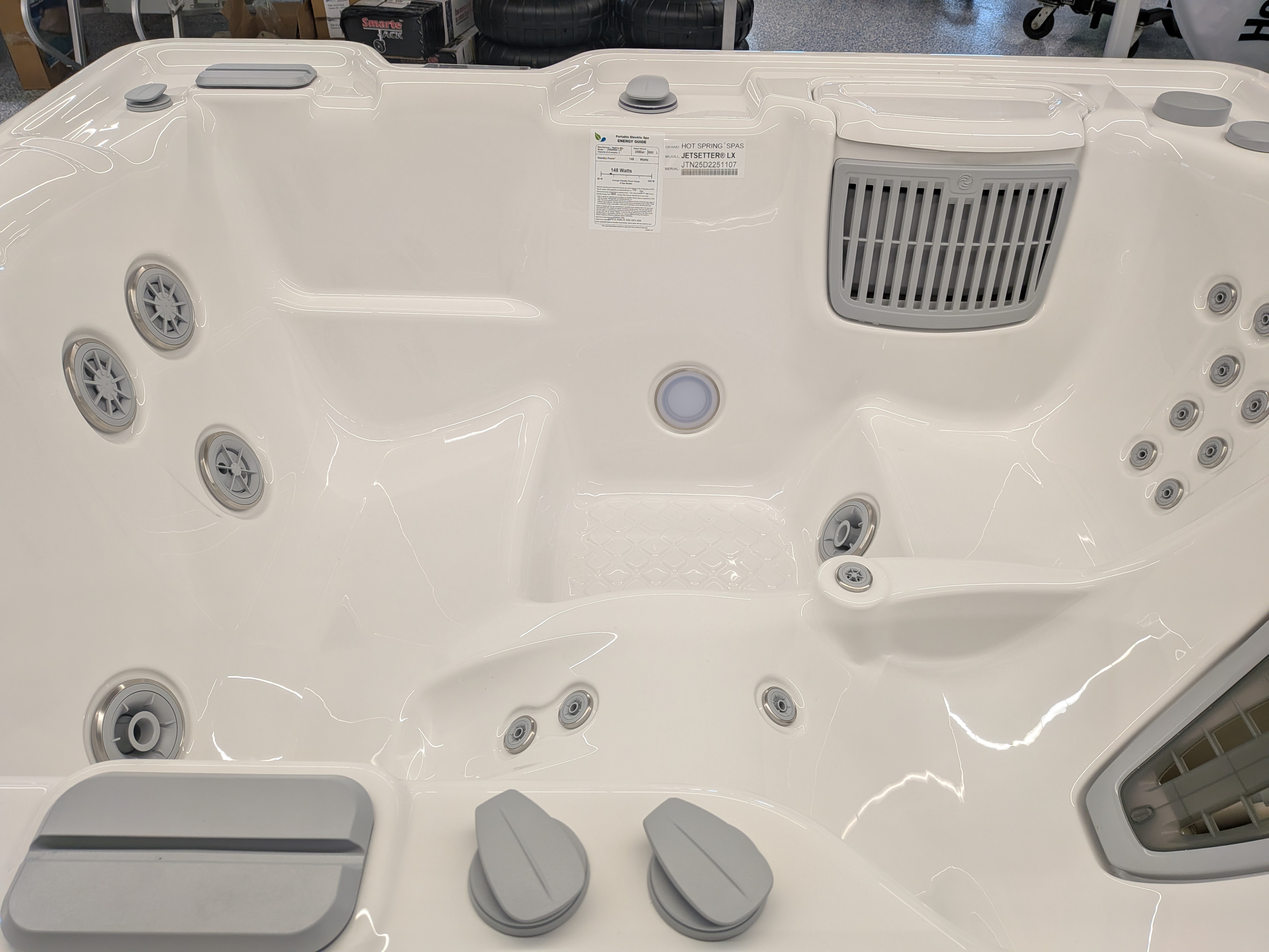 2025 Hot Spring Spas Jetsetter LX - Photo 9