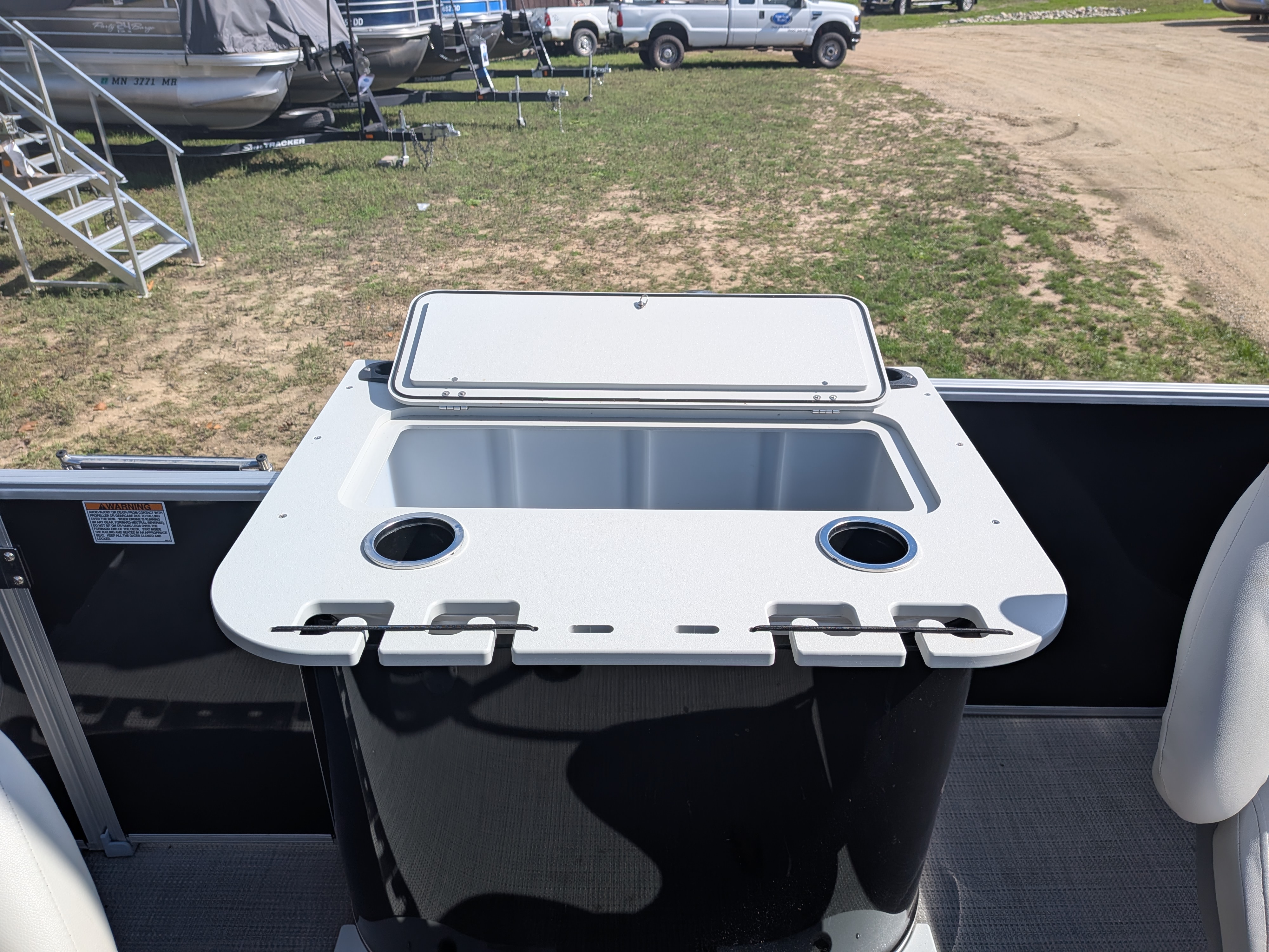 2025 Sylvan MIRAGE 820 PARTY FISH (2025 RENTAL) - Photo 16