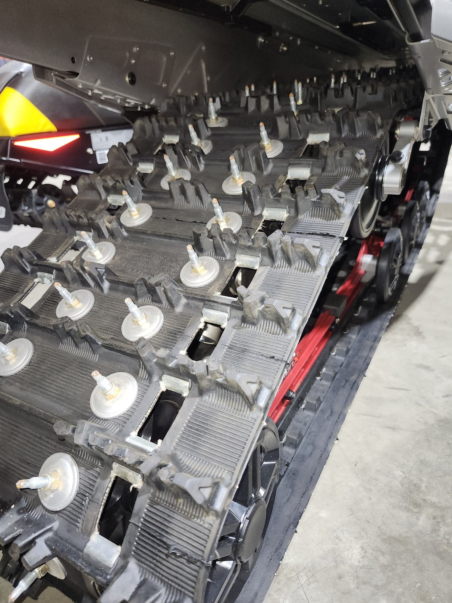 2023 Ski-Doo Renegade XRS 850 Etec - Photo 8
