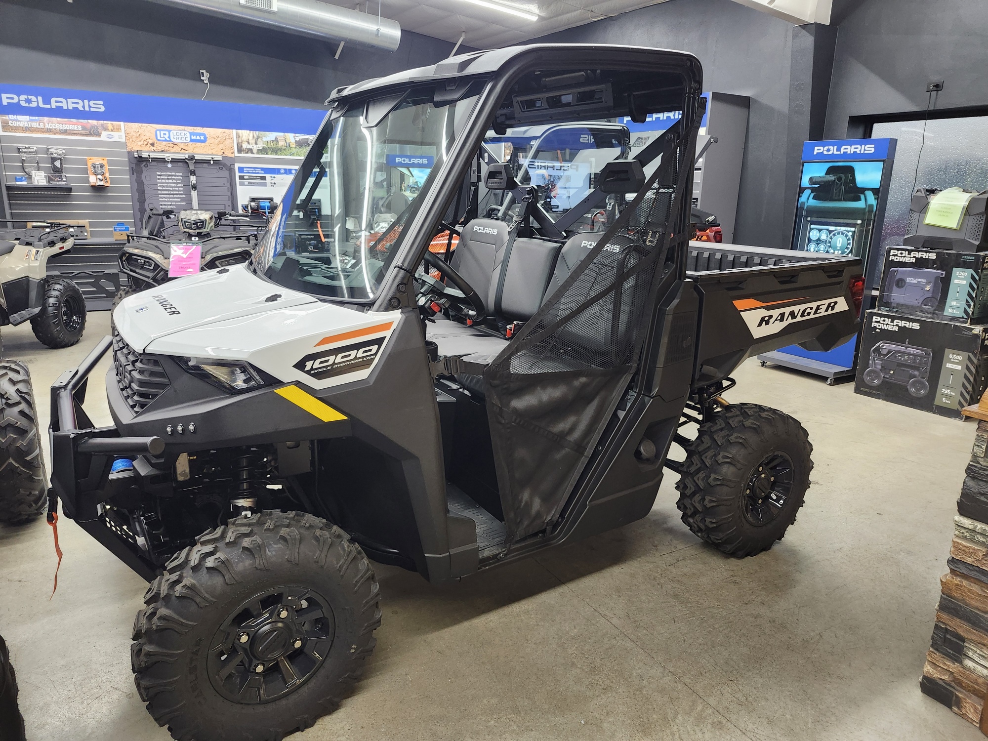 2025 Polaris RANGER 1000 PREMIUM White W/$2000 of ACCESSORIES - Photo 6