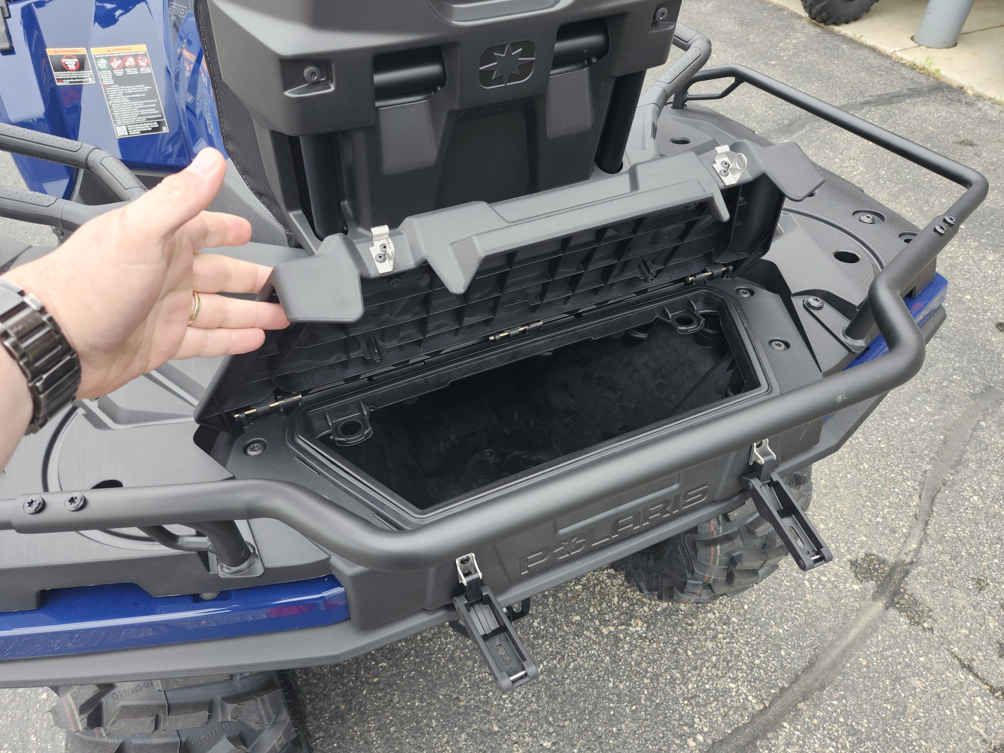 2025 Polaris Sportsman Touring Premium 570 Blue - Photo 4