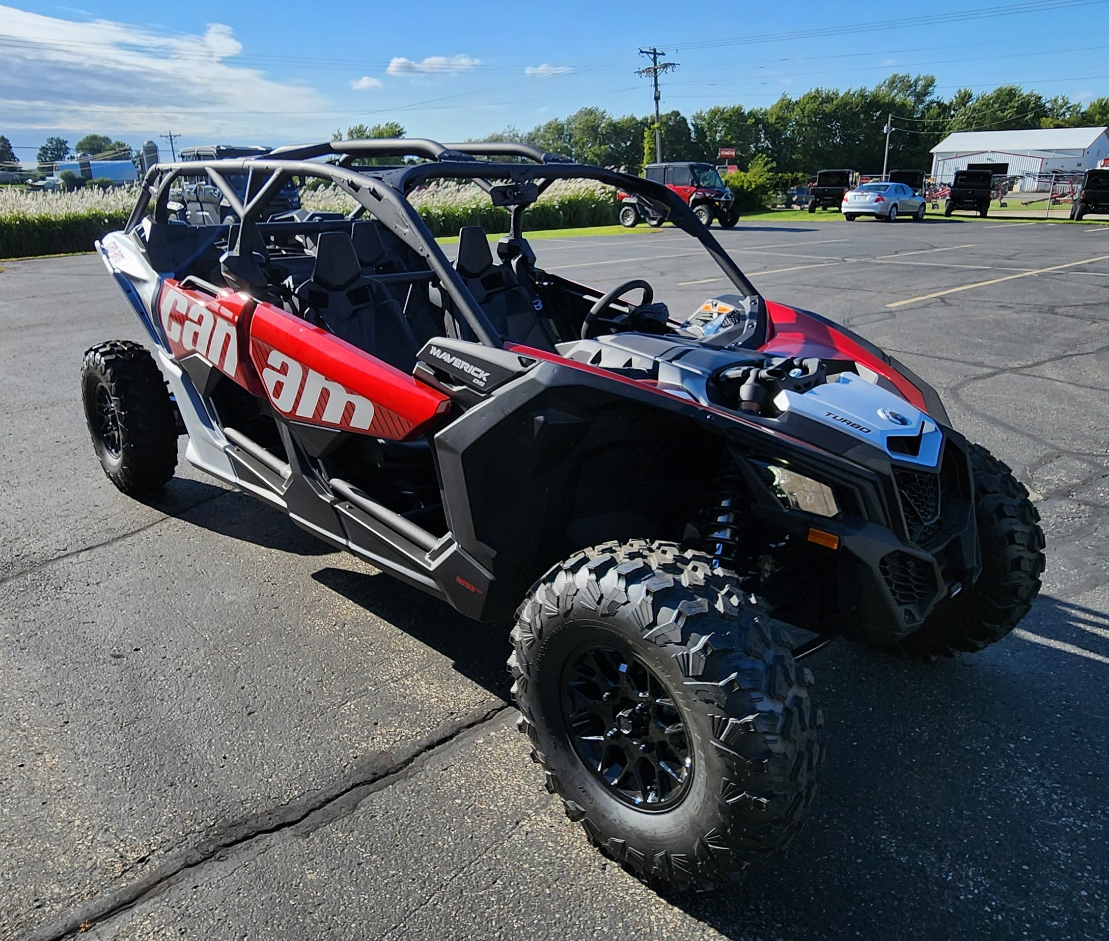2025 Can-Am Maverick Max DS Turbo Sil/Red - Photo 4