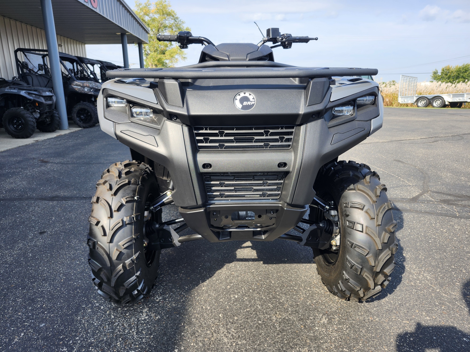 2025 Can-Am Outlander DPS 700 - Photo 3
