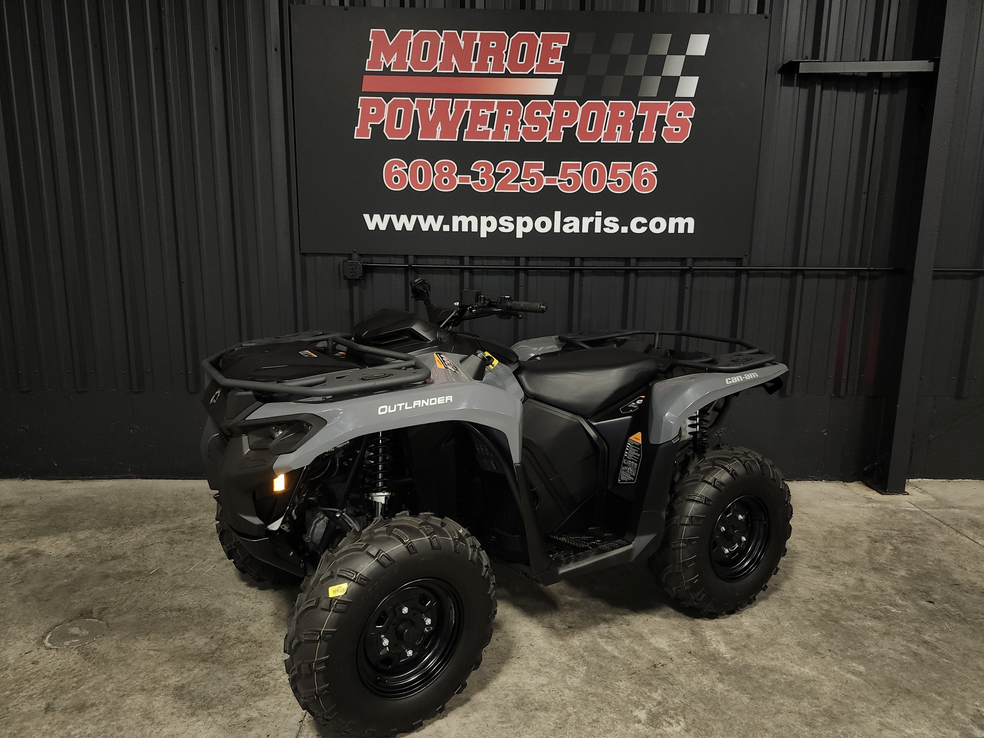 2025 Can-Am Outlander 500 DPS Gray/Red