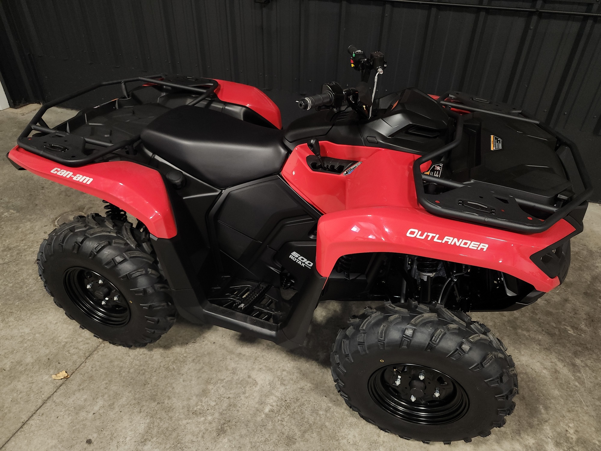 2025 Can-Am Outlander 500 DPS Red - Photo 4