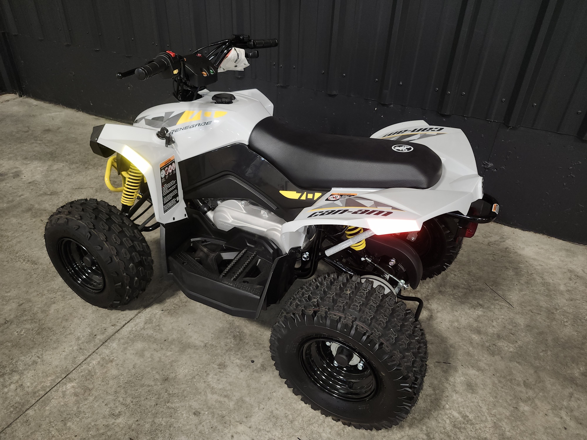 2026 Can-Am Renegade 70 Gray - Photo 7