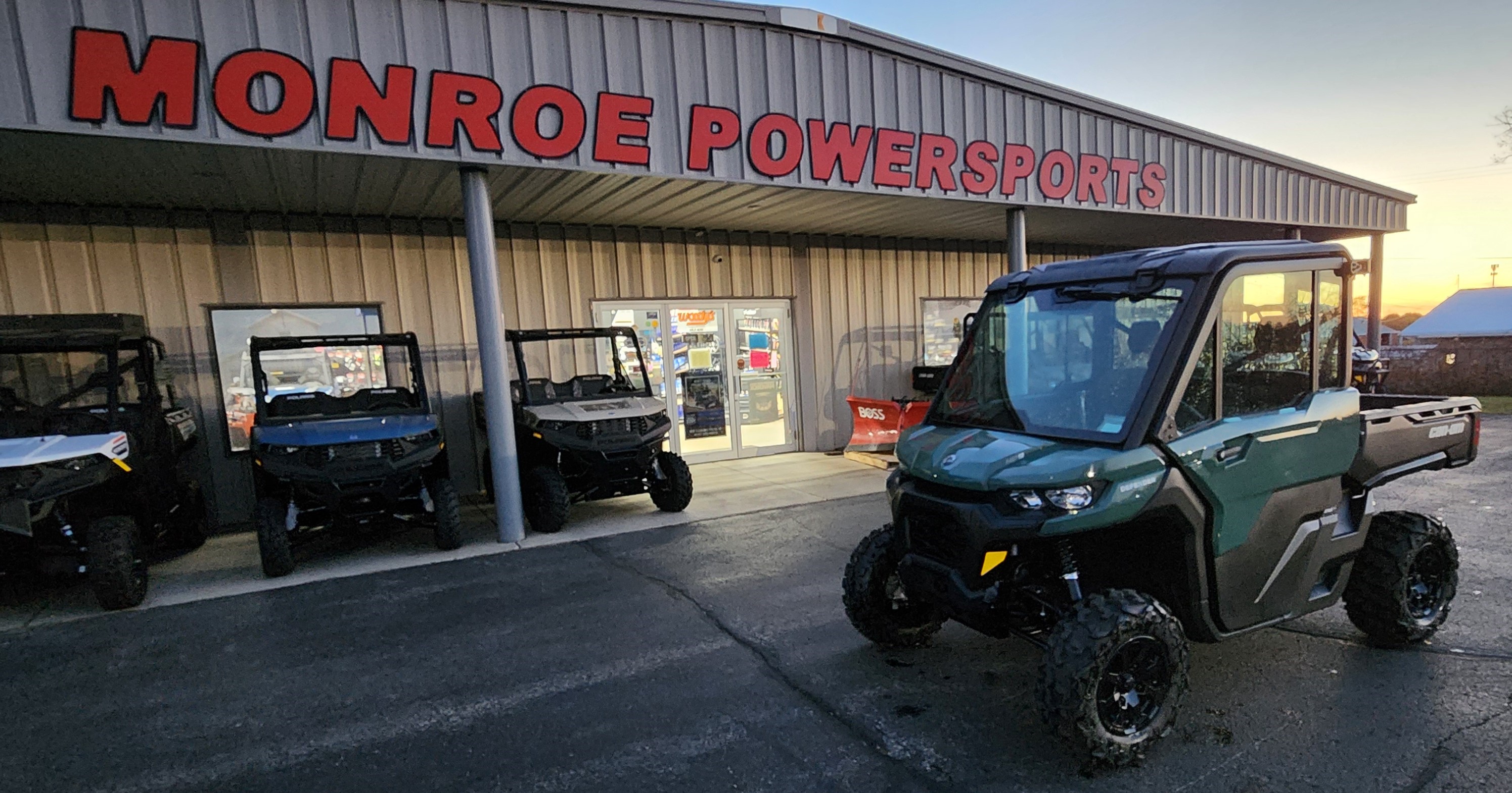 2026 Can-Am Defender DPS Cab HD9 green