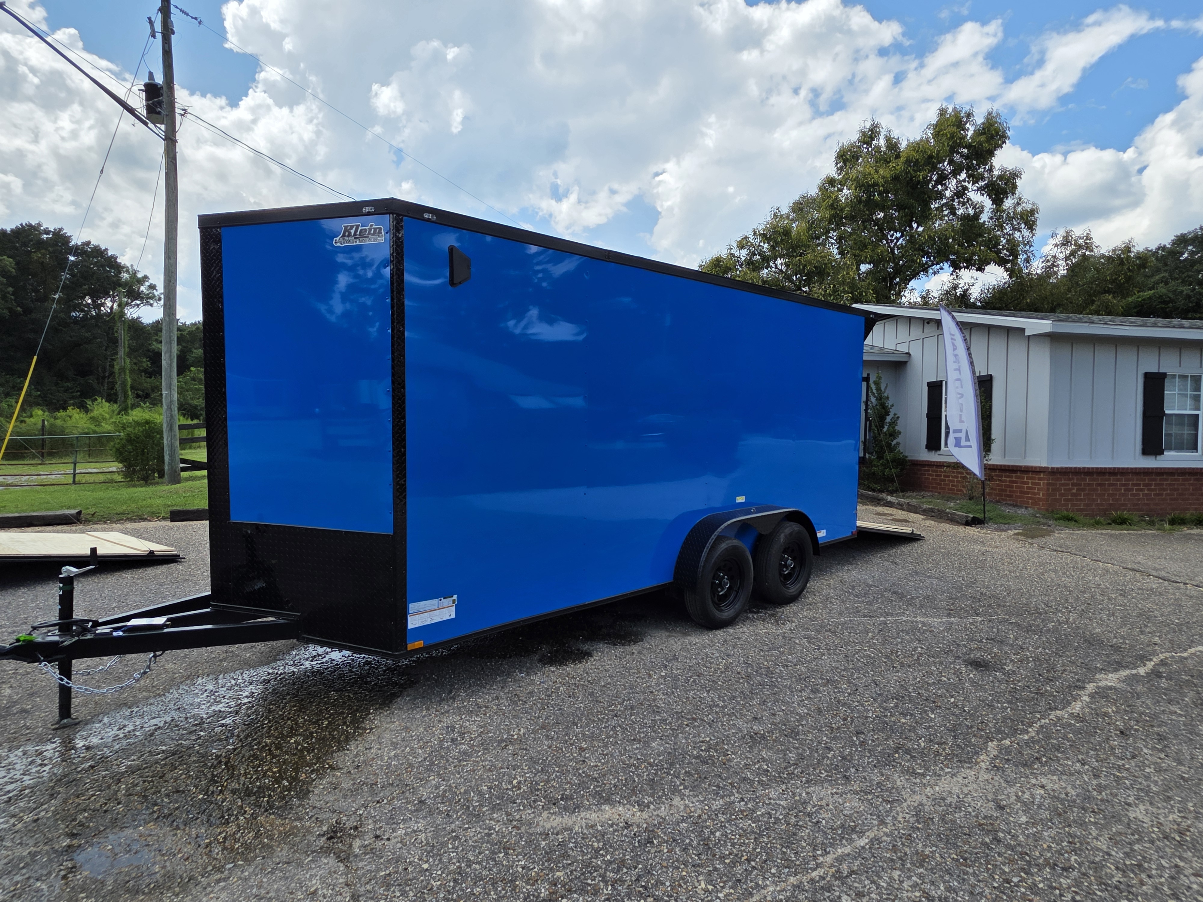 2027 7×16 Enclosed Cargo Trailer photo 2