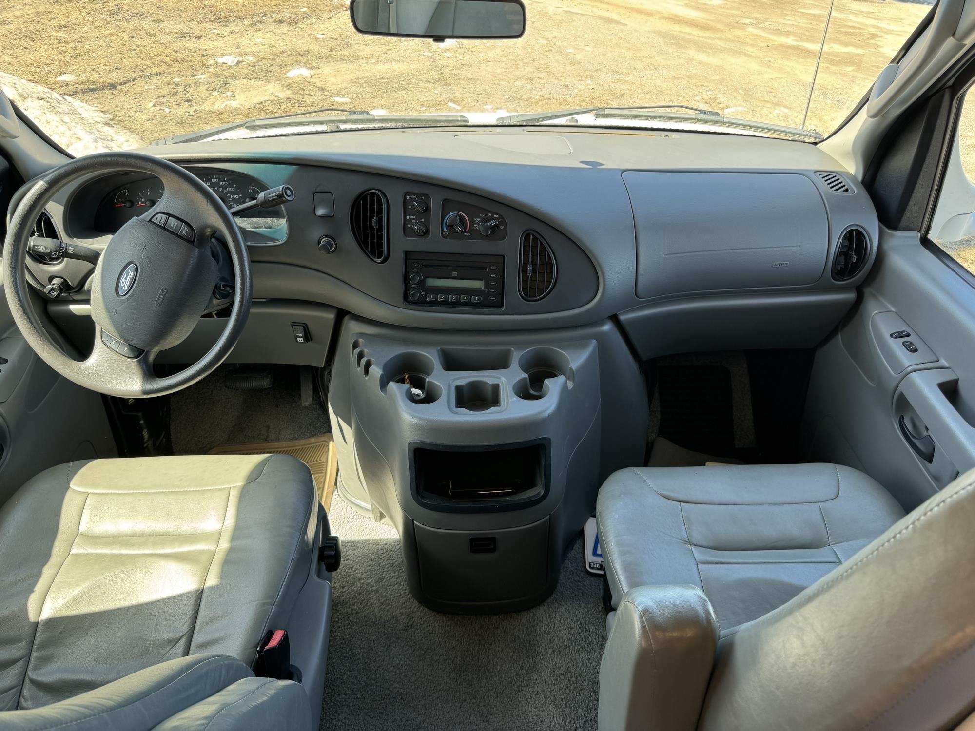 2005 FORD MOTORHOME REGENCY - Photo 5