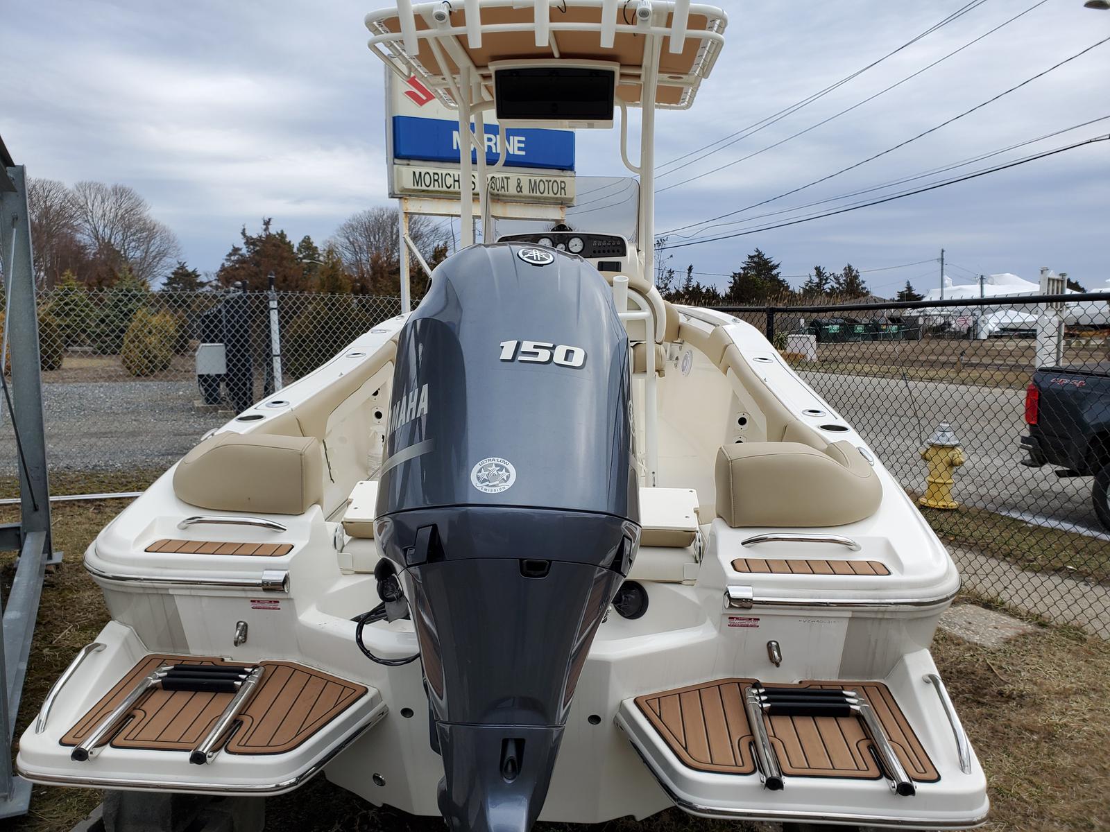 2020 Pioneer Boats Islander 202 for sale in East Moriches, NY. Moriches