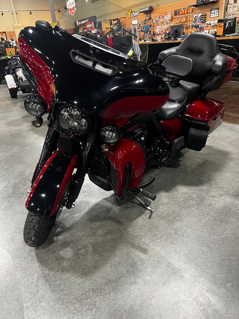 2021 Harley-Davidson® Electra Glide Ultra Limited - Photo 2