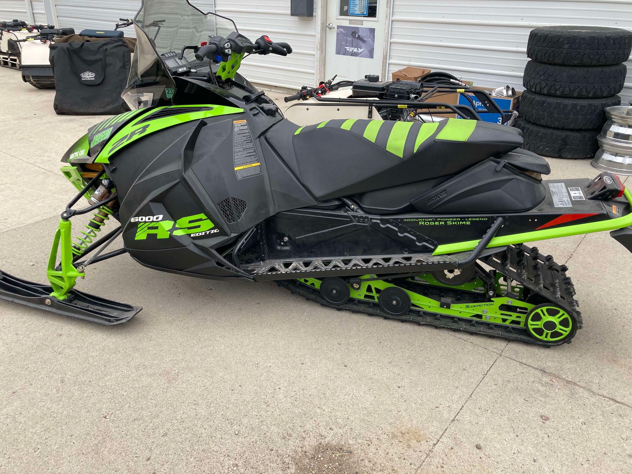 2017 Arctic Cat ZR 6000 RS (129) - Photo 8