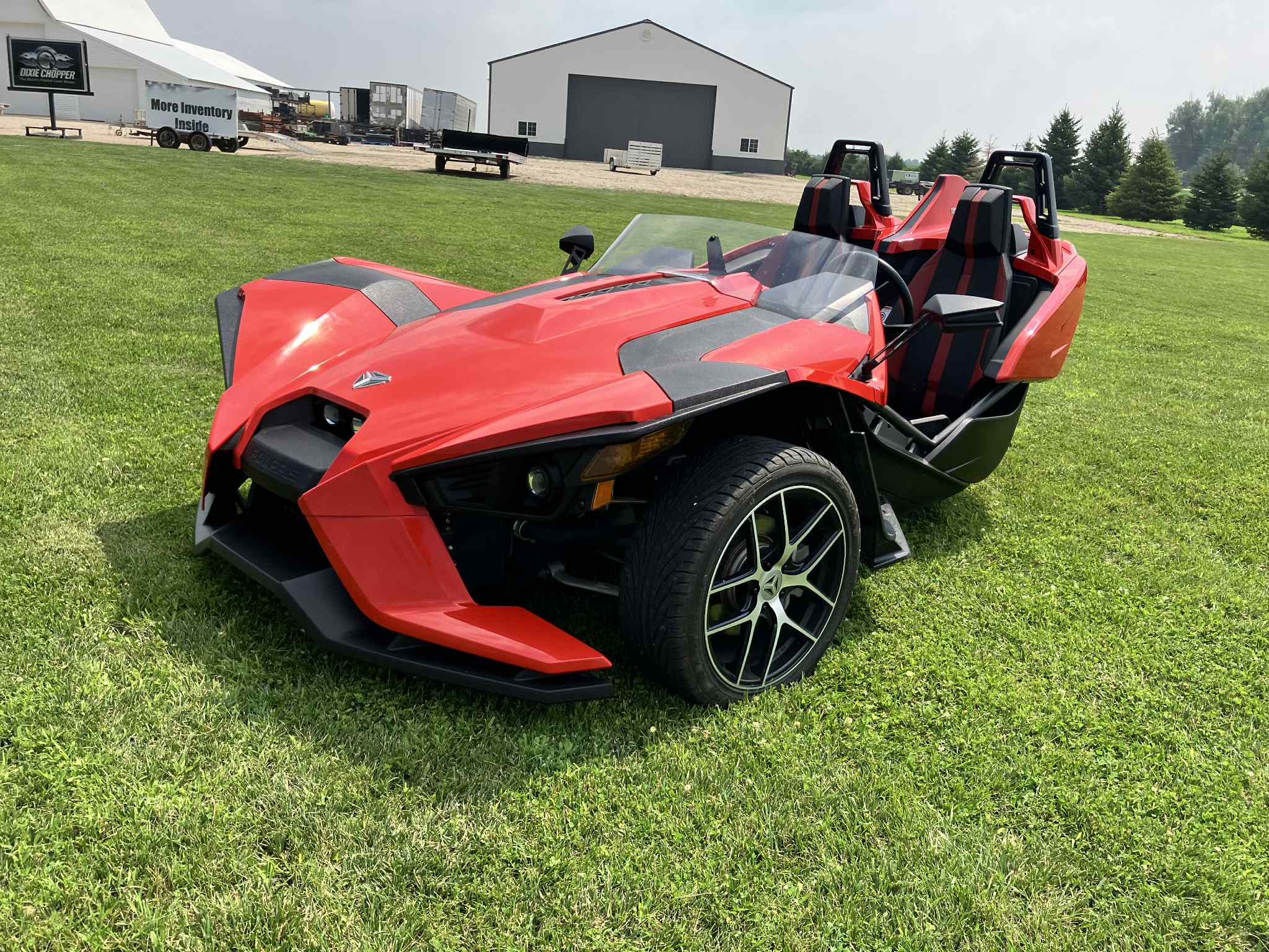2016 Slingshot Slingshot® (Early 2016)  SOLD