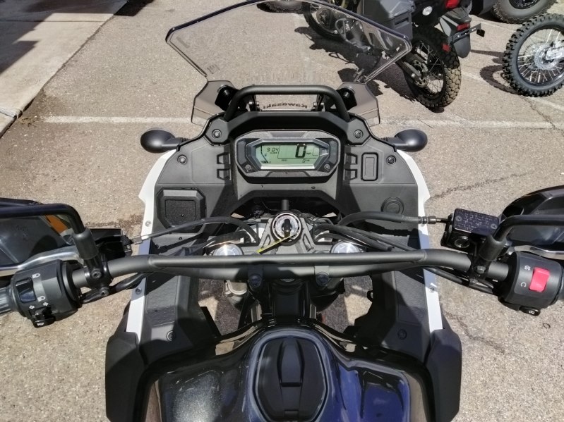 2025 Kawasaki KLR 650 - Photo 7