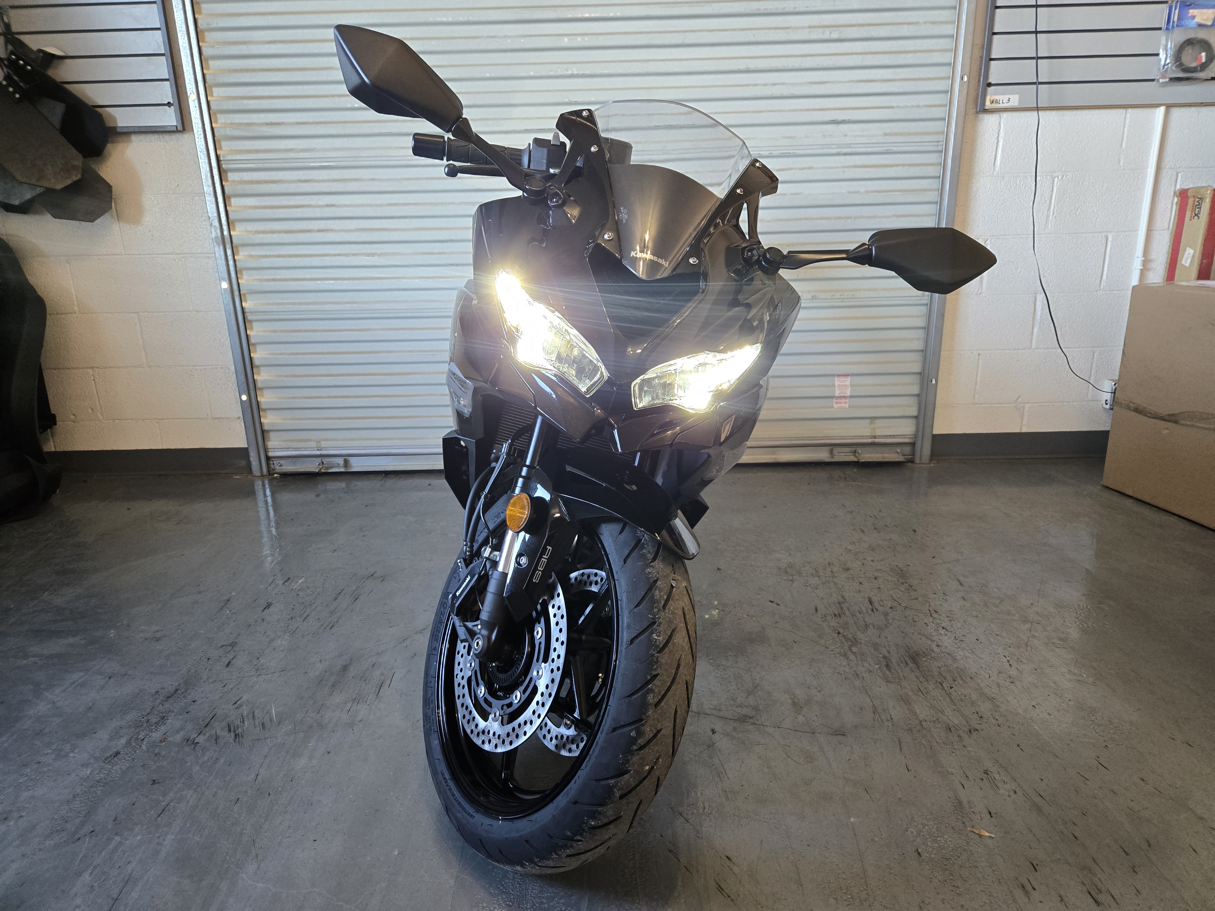 2025 Kawasaki NINJA ZX-4R ABS