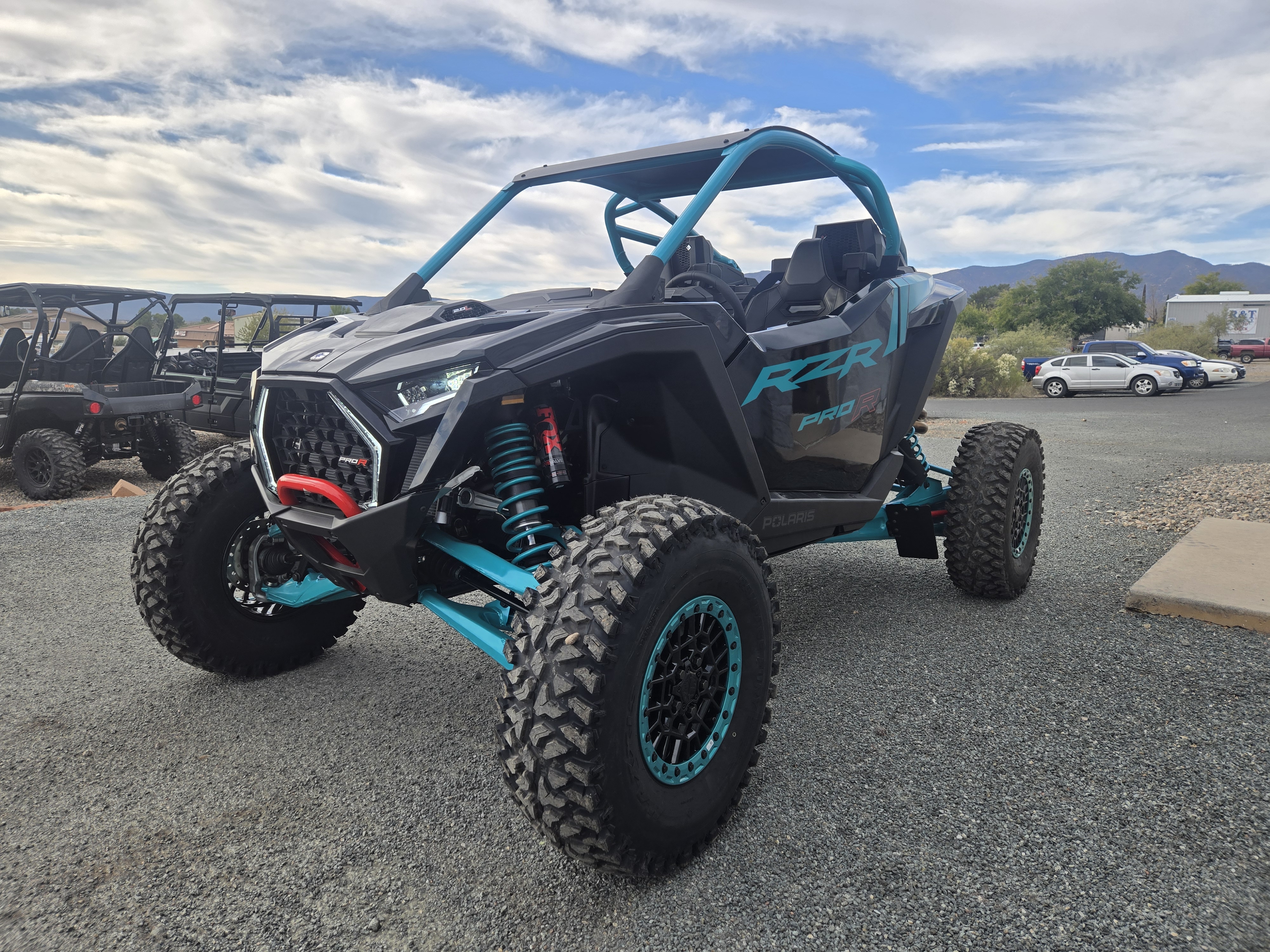 2025 Polaris RZR Pro R Ultimate - Photo 4