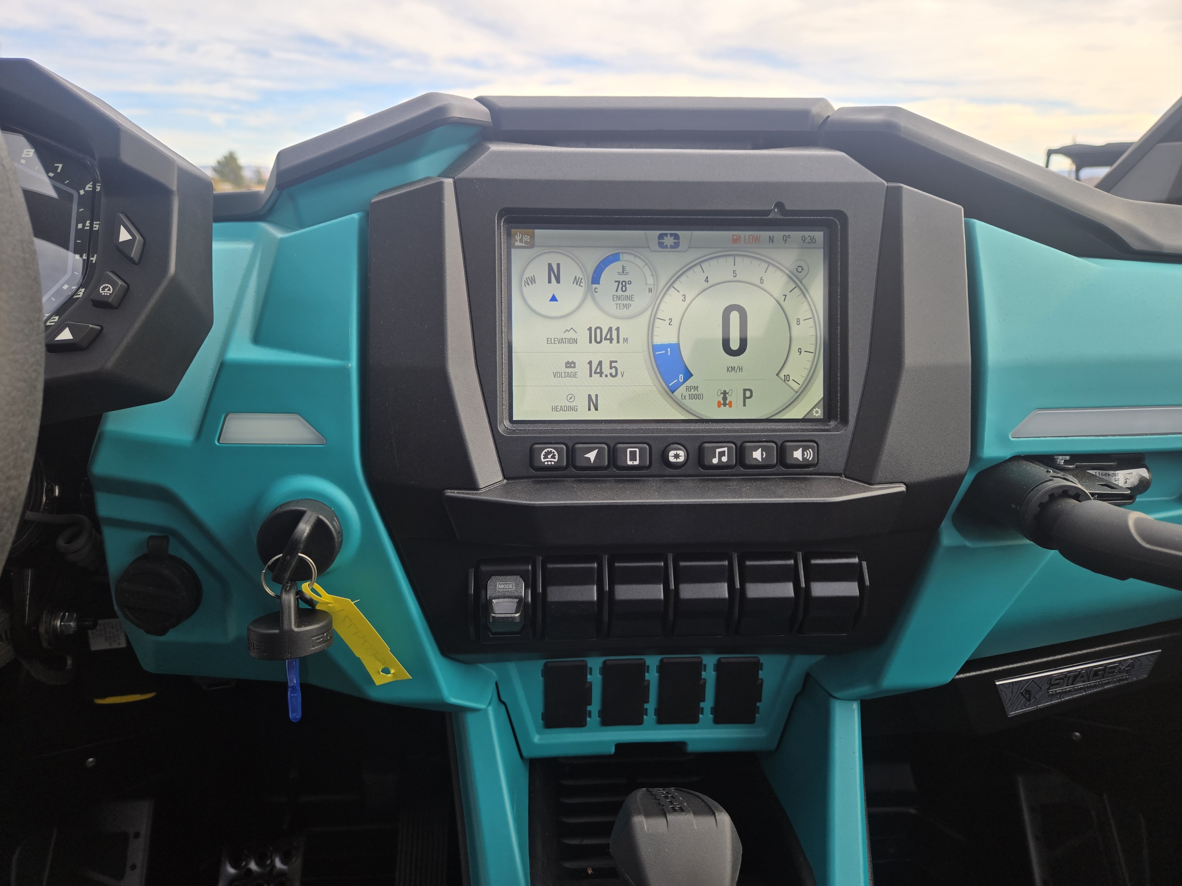 2025 Polaris RZR Pro R Ultimate - Photo 10