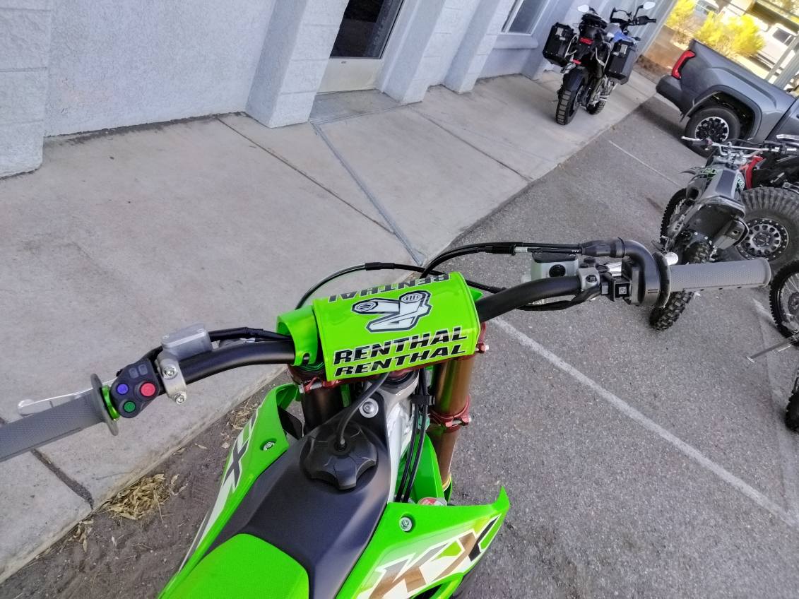 2025 Kawasaki KX 450SR - Photo 7