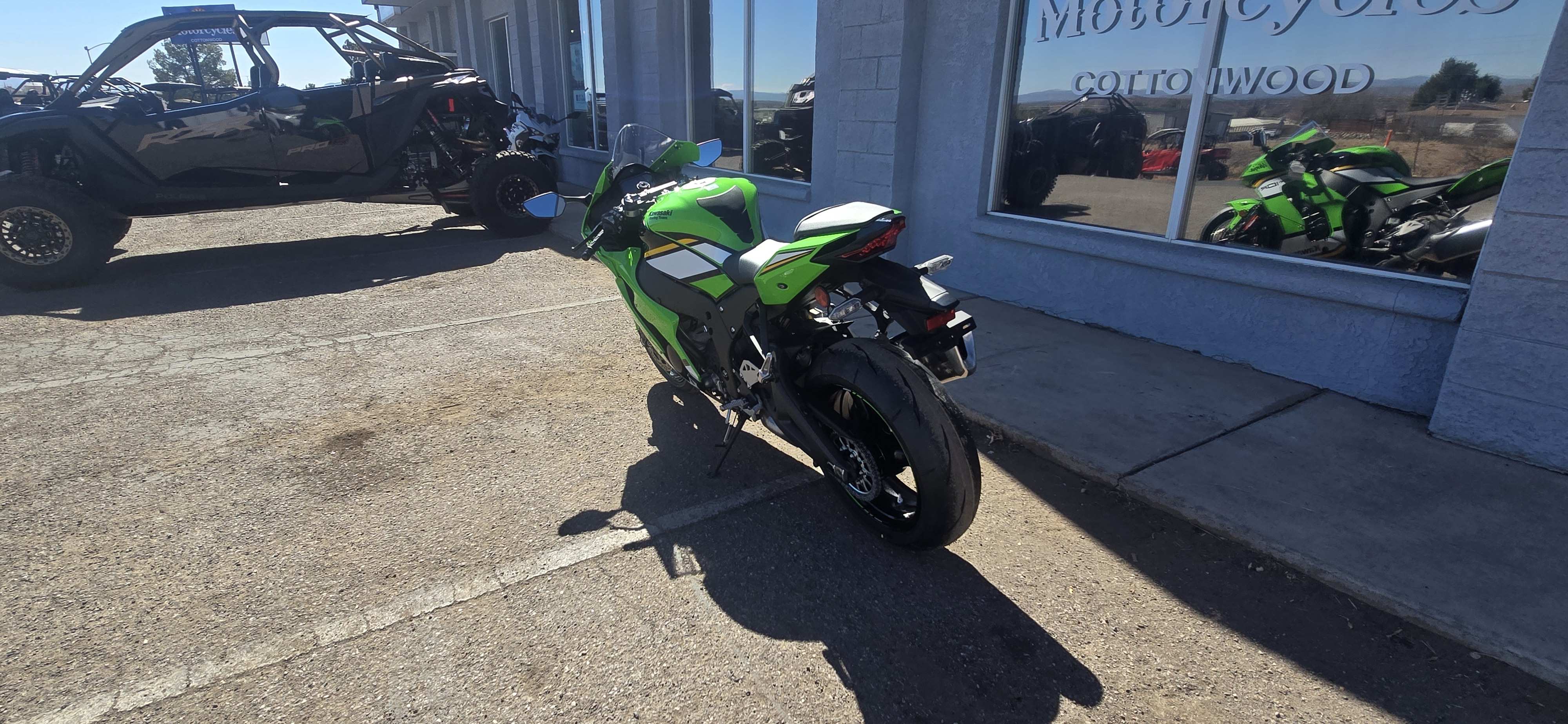 2025 Kawasaki Ninja ZX-10R KRT - Photo 8