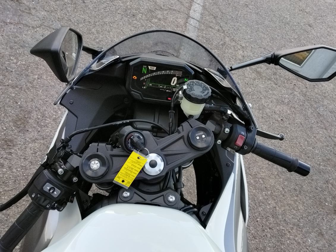 2025 Kawasaki NINJA ZX-6R - Photo 3