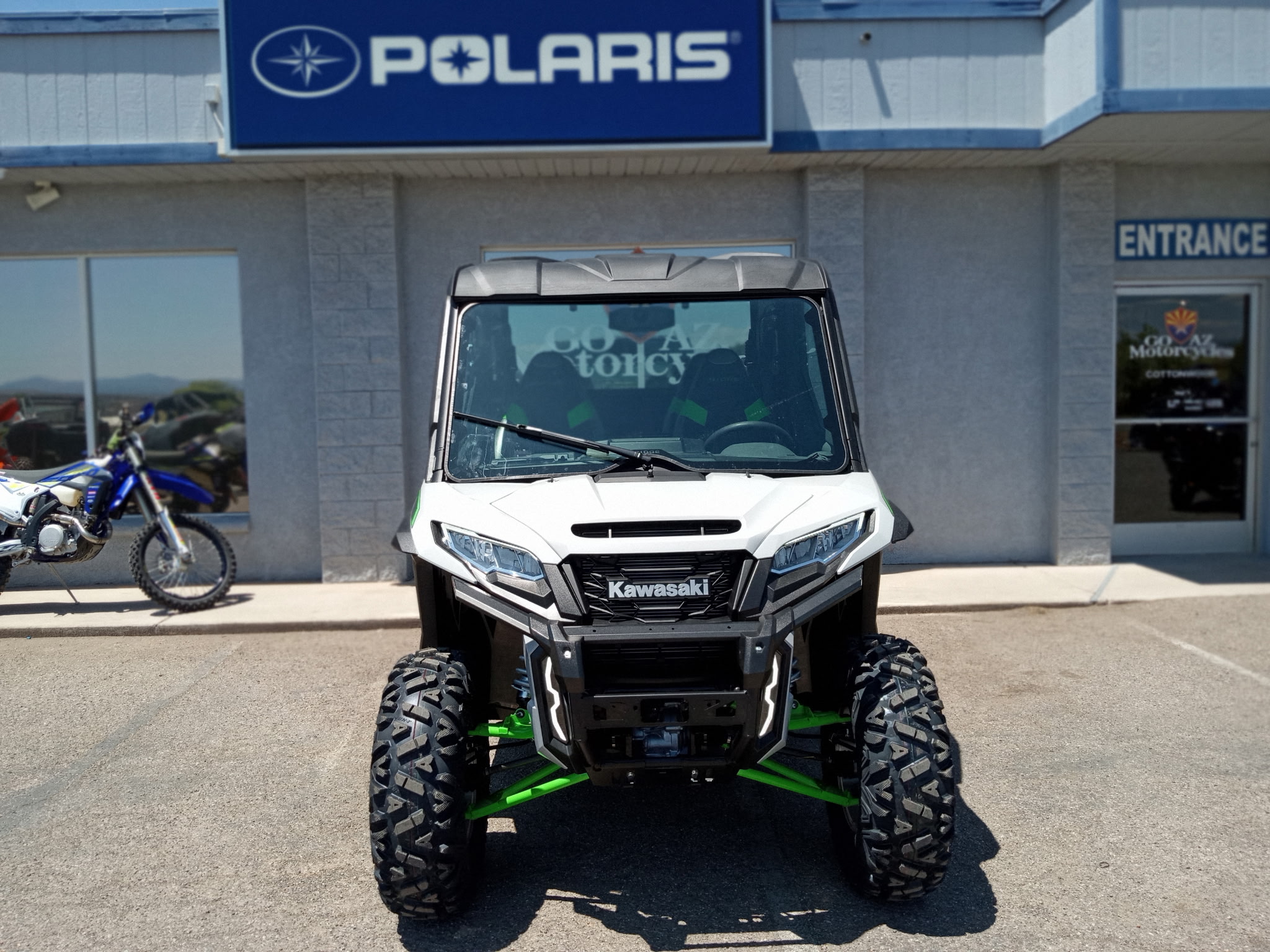 2025 Kawasaki RIDGE XR Crew HVAC - Photo 3