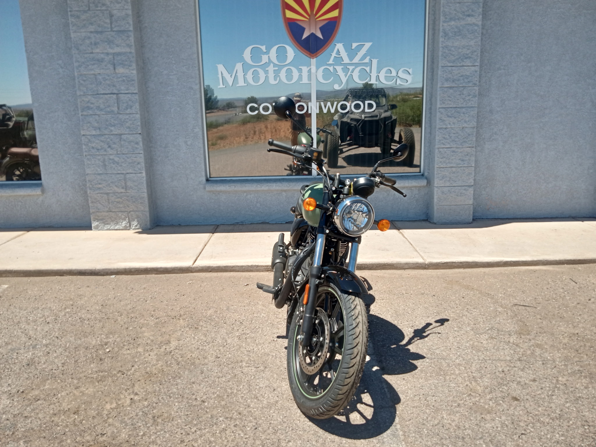 2024 Royal Enfield Meteor 350 - Photo 3