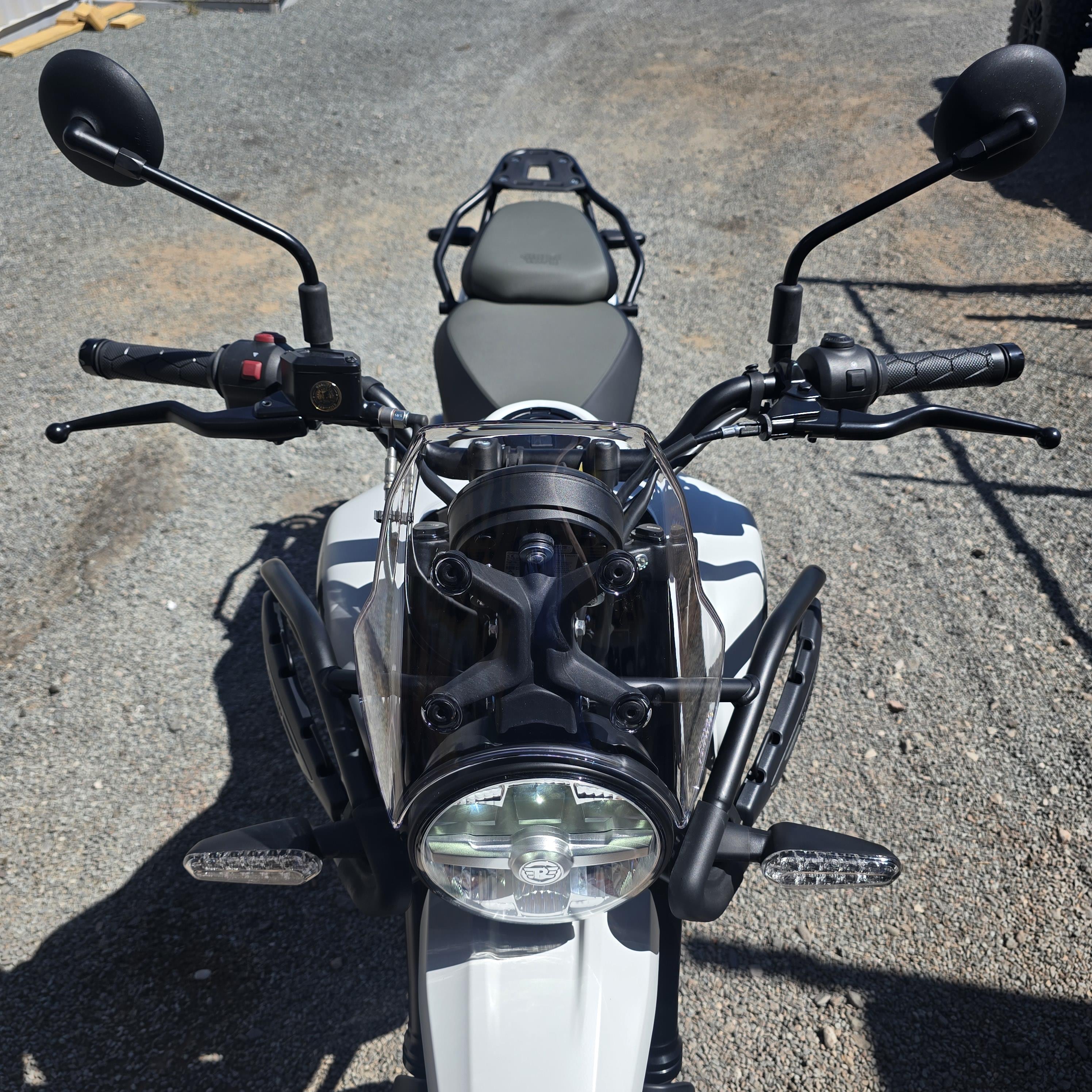 2026 Royal Enfield HIMALAYAN 450 - Photo 9