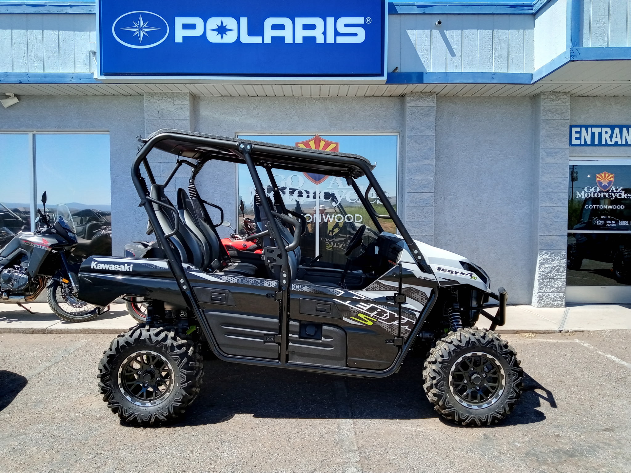2025 Kawasaki Teryx4 S LE