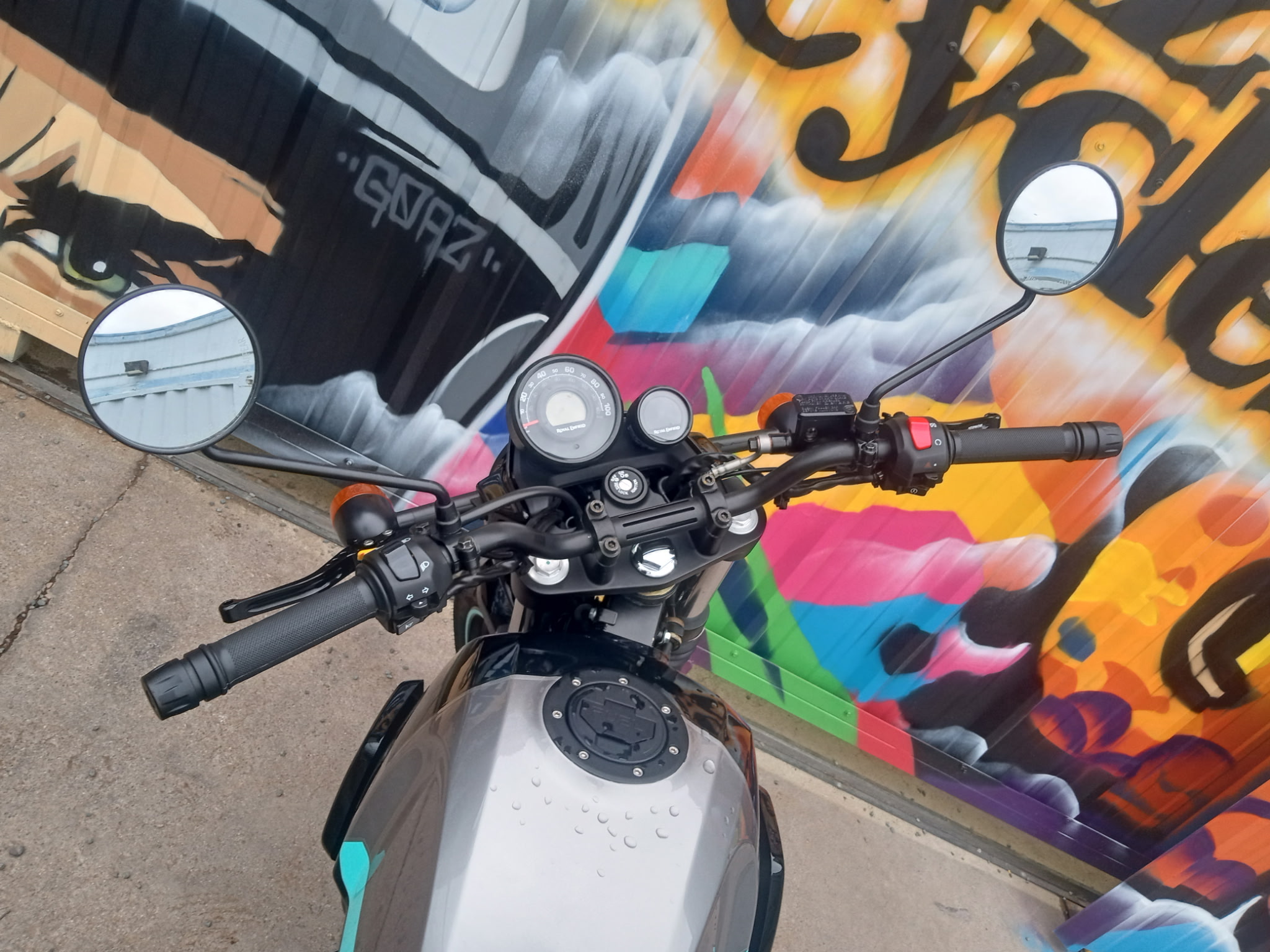 2023 Royal Enfield Scram 411 - Photo 10
