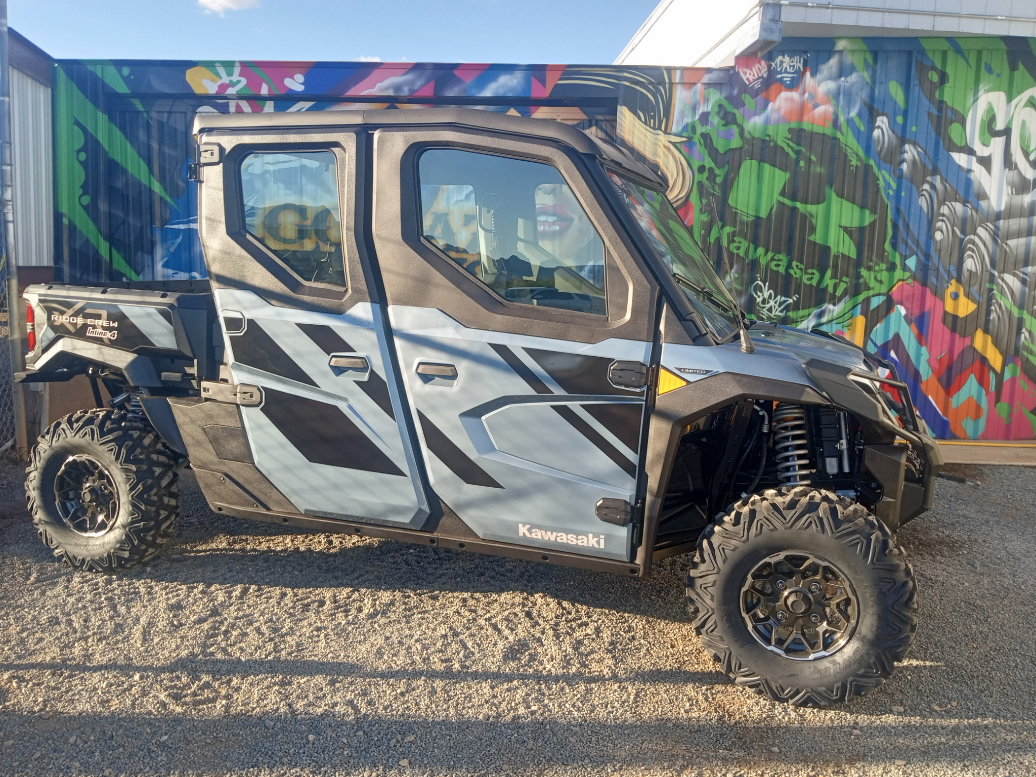 2025 Kawasaki RIDGE XR Crew Limited HVAC - Photo 2
