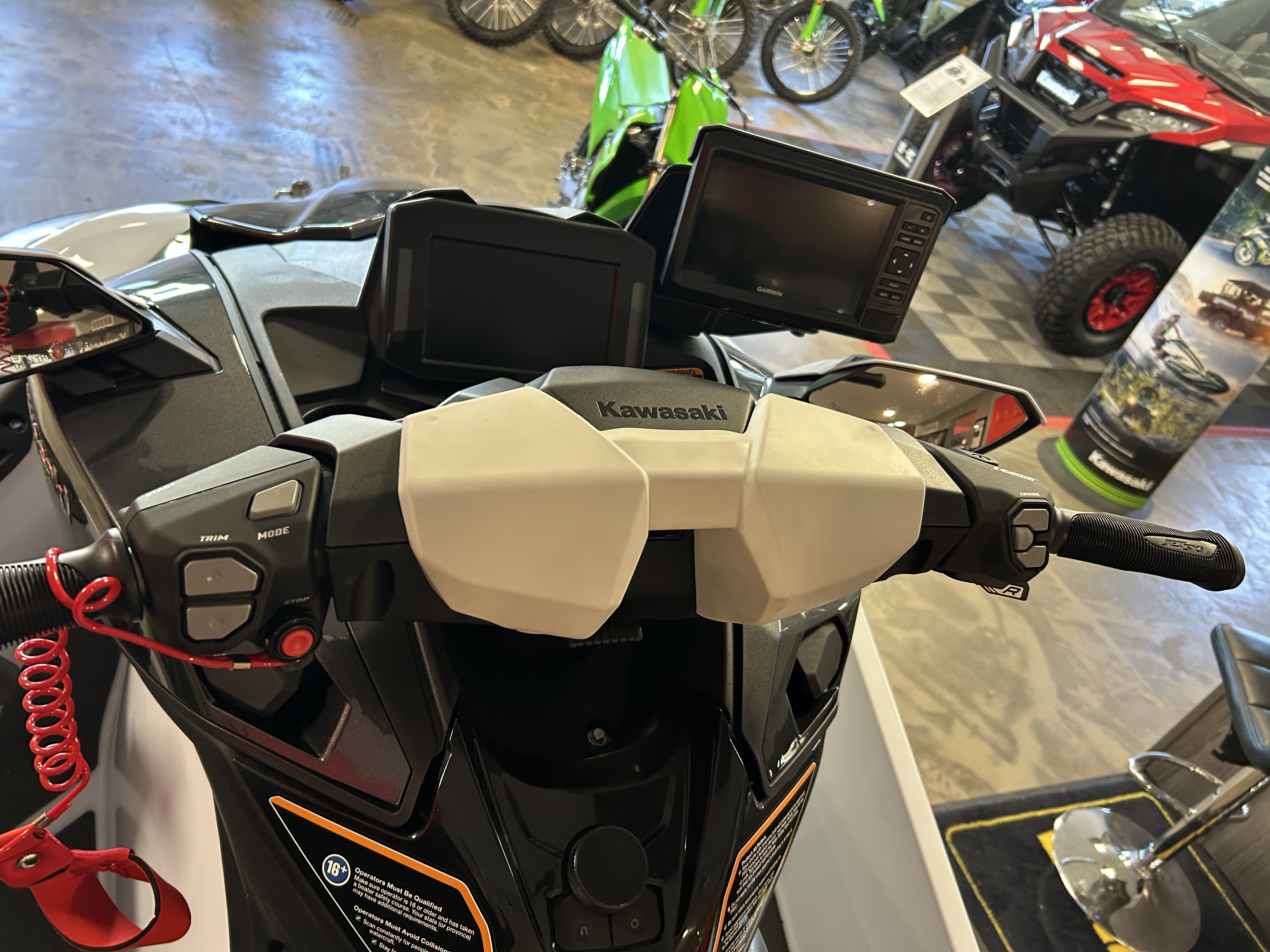 2025 Kawasaki ULTRA 160LX-S ANGLER - Photo 9