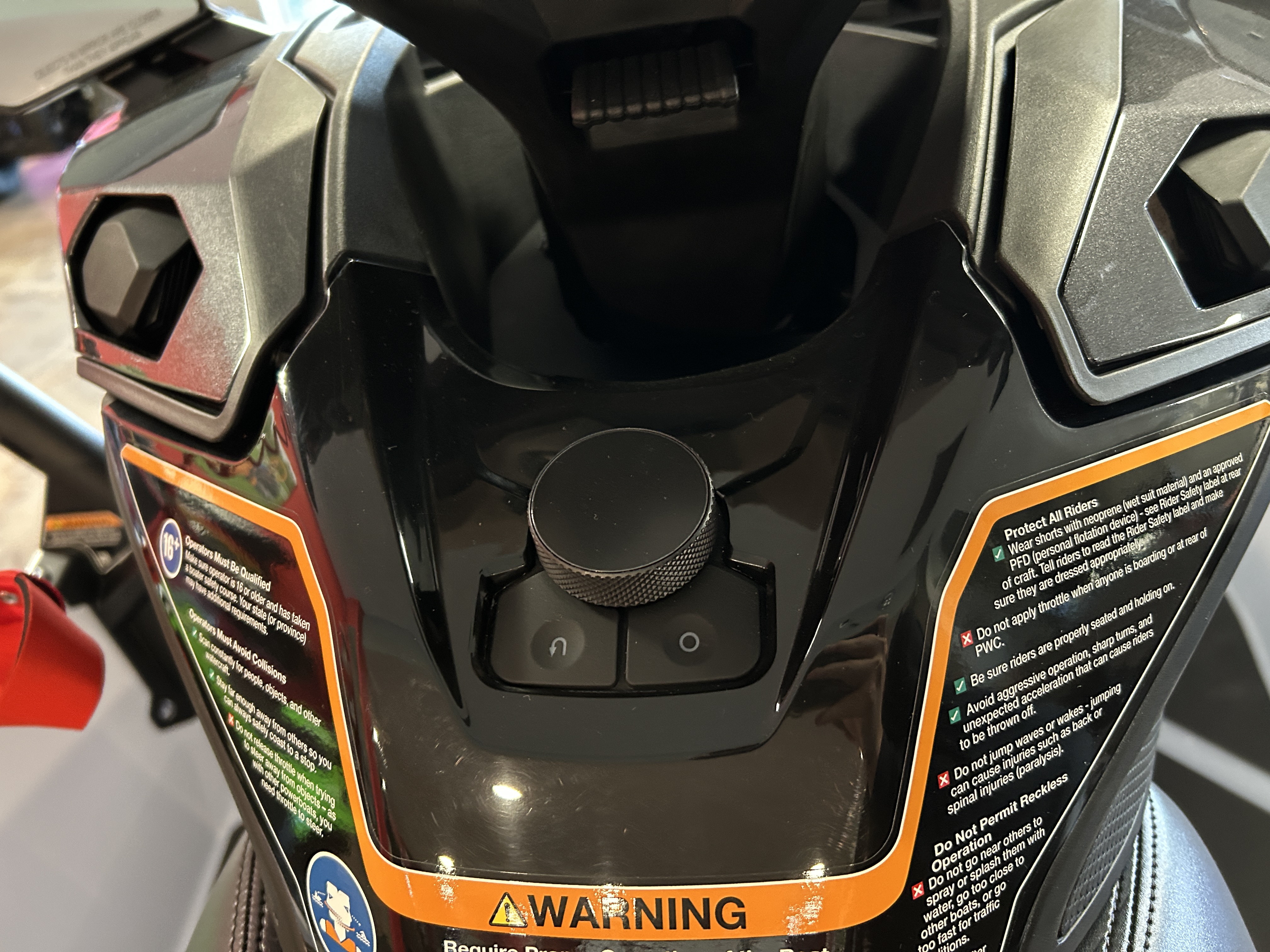 2025 Kawasaki ULTRA 160LX-S ANGLER - Photo 11
