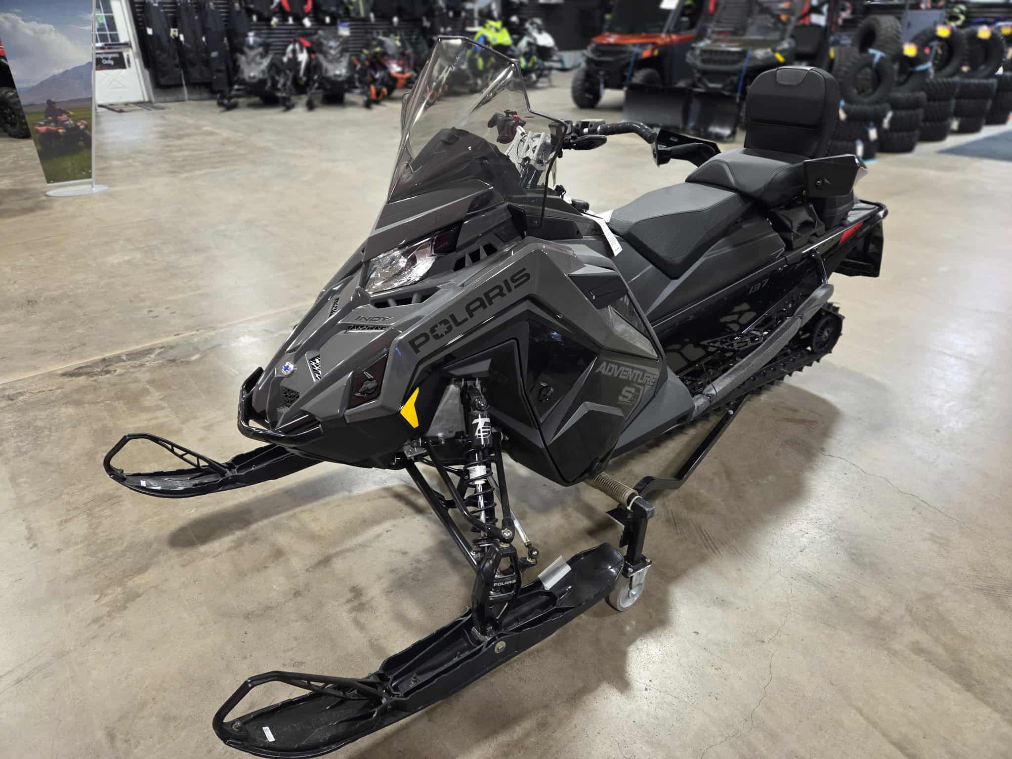 2025 Polaris PROSTAR S4 INDY ADVENTURE 137 ProStar S4 137 - Photo 3