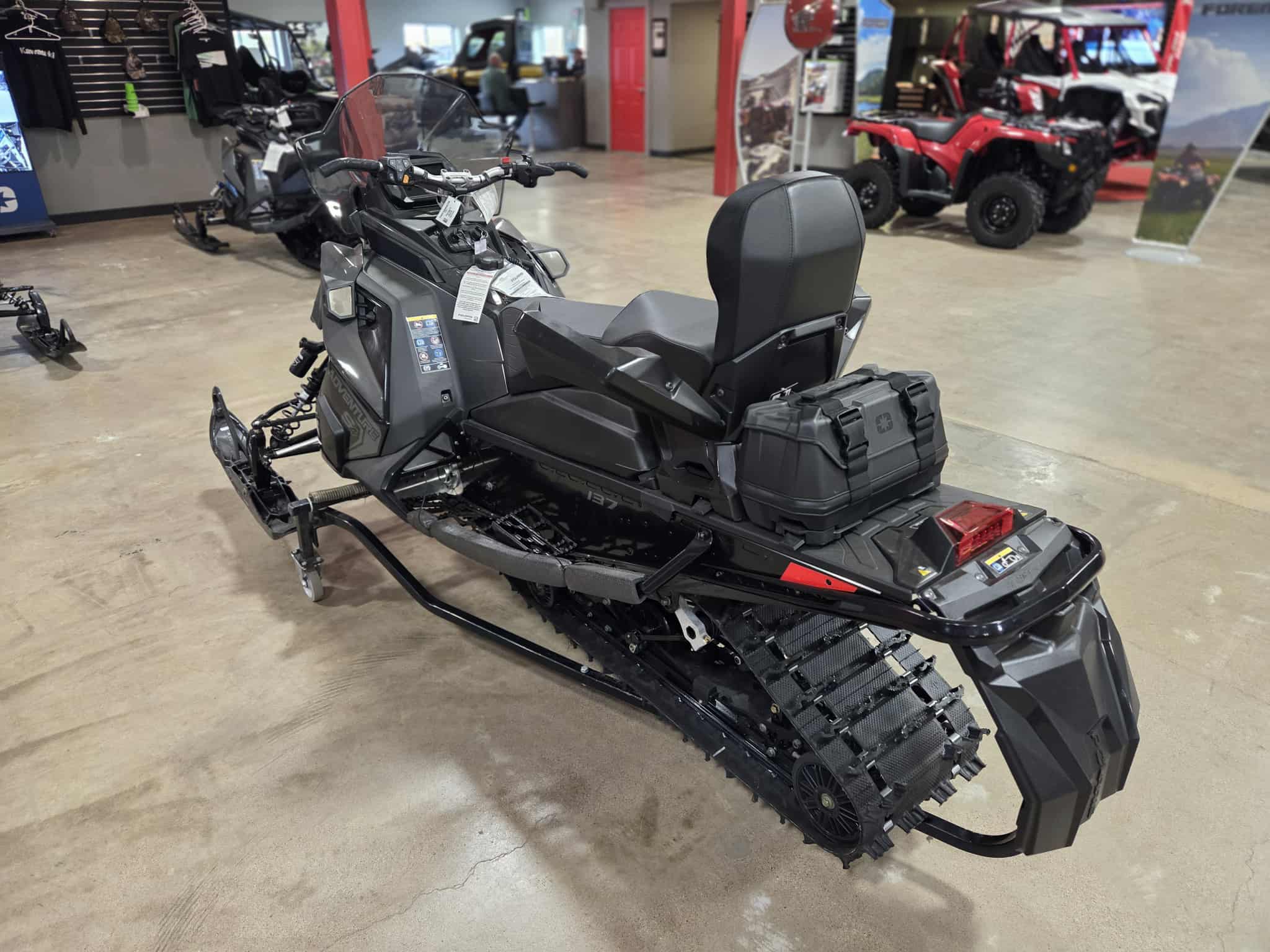 2025 Polaris PROSTAR S4 INDY ADVENTURE 137 ProStar S4 137 - Photo 10