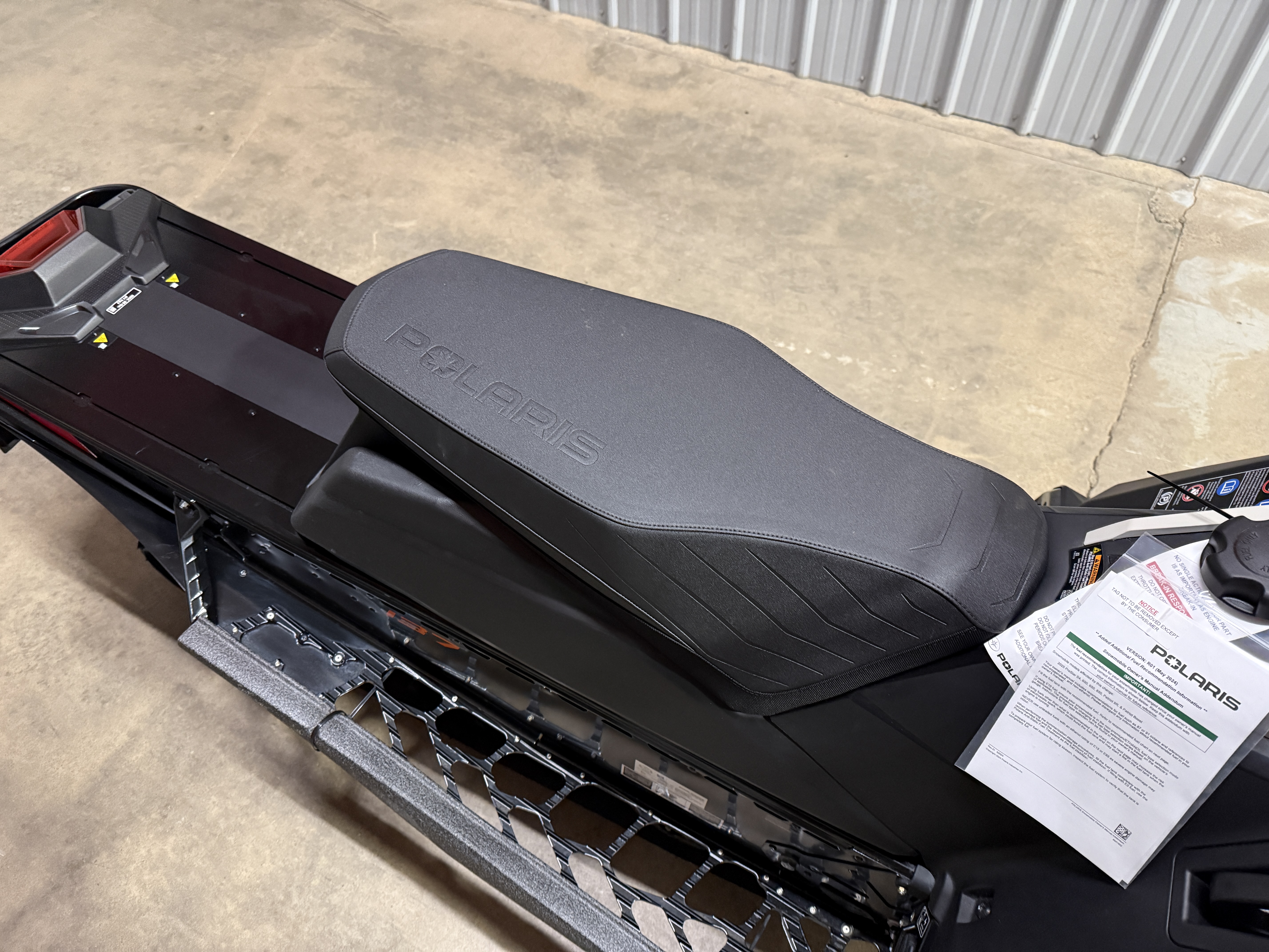 2025 Polaris 650 INDY SP 137 650 137 - Photo 8