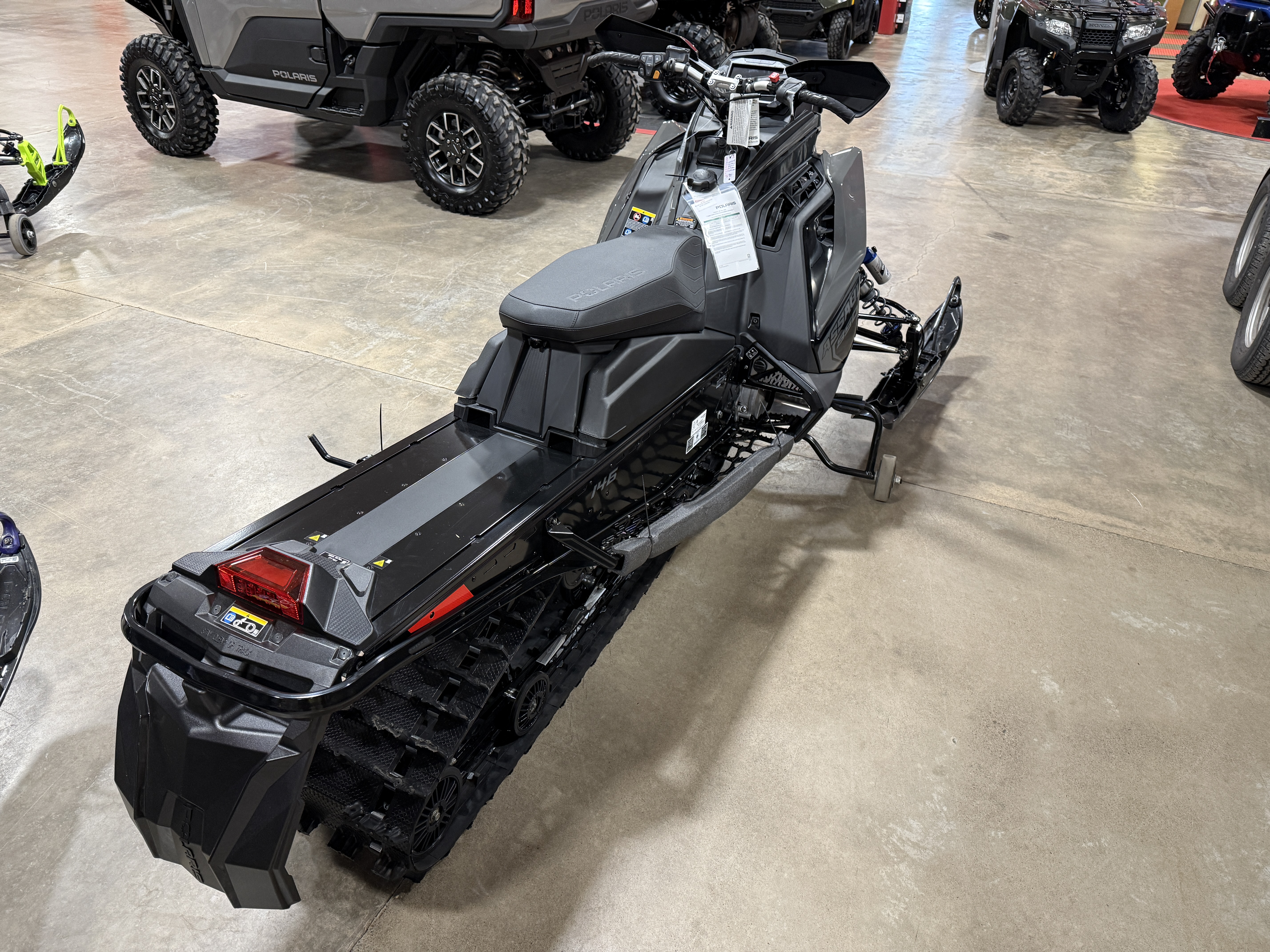 2025 Polaris 850 SWITCHBACK ASSAULT 146 850 146 - Photo 6