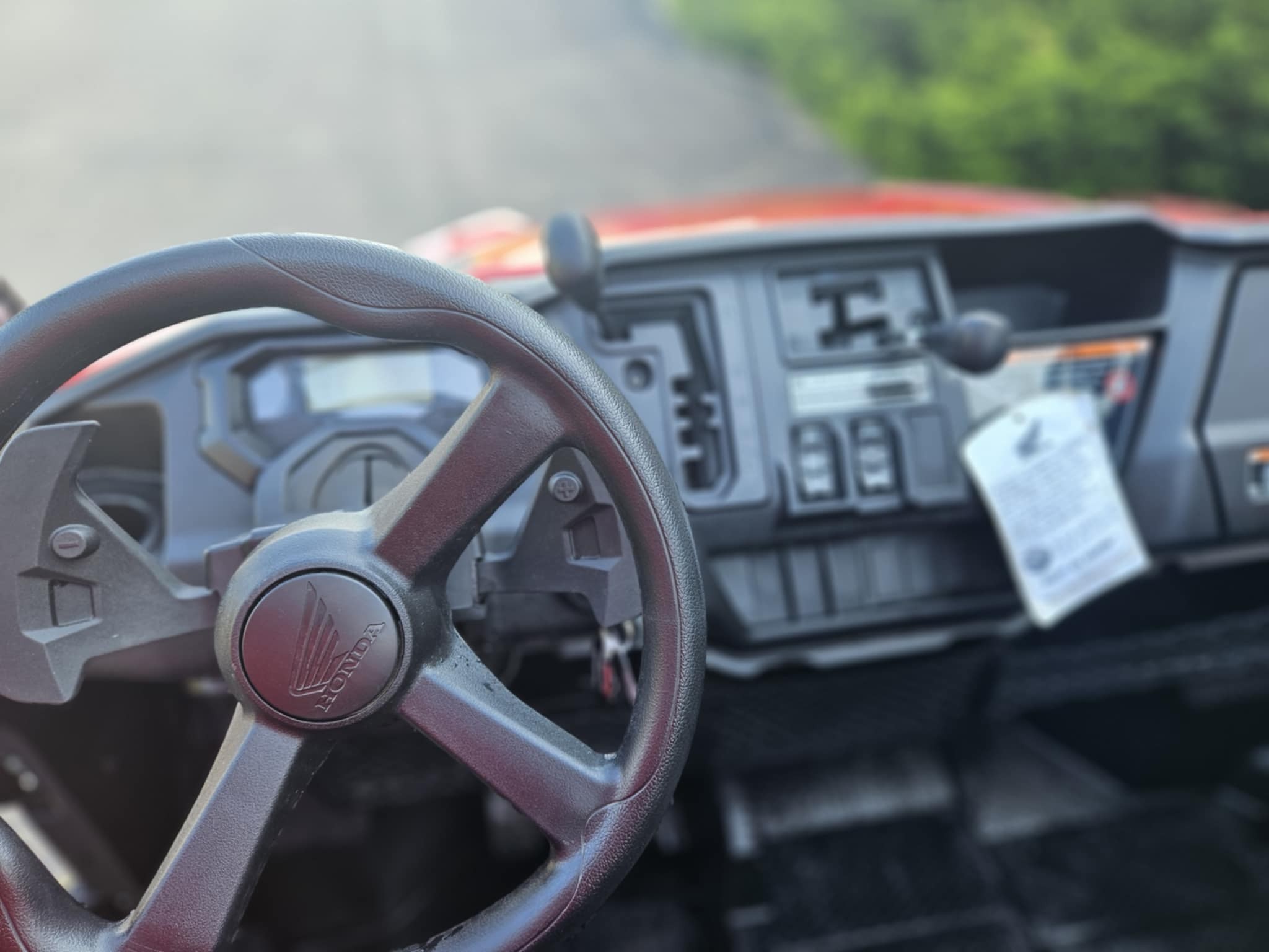 2025 Honda Pioneer 1000-5 Deluxe - Photo 16
