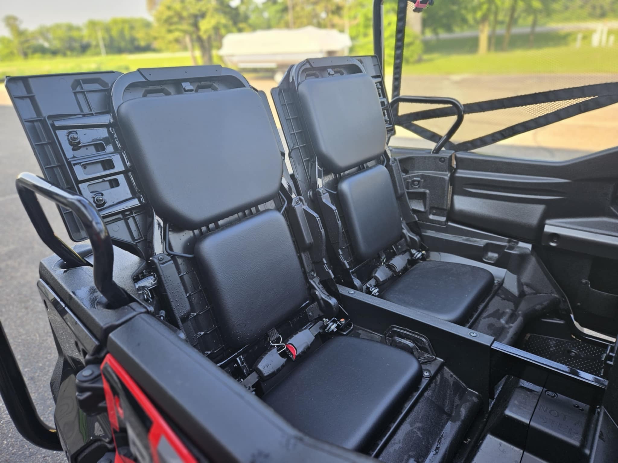 2025 Honda Pioneer 1000-5 Deluxe - Photo 9