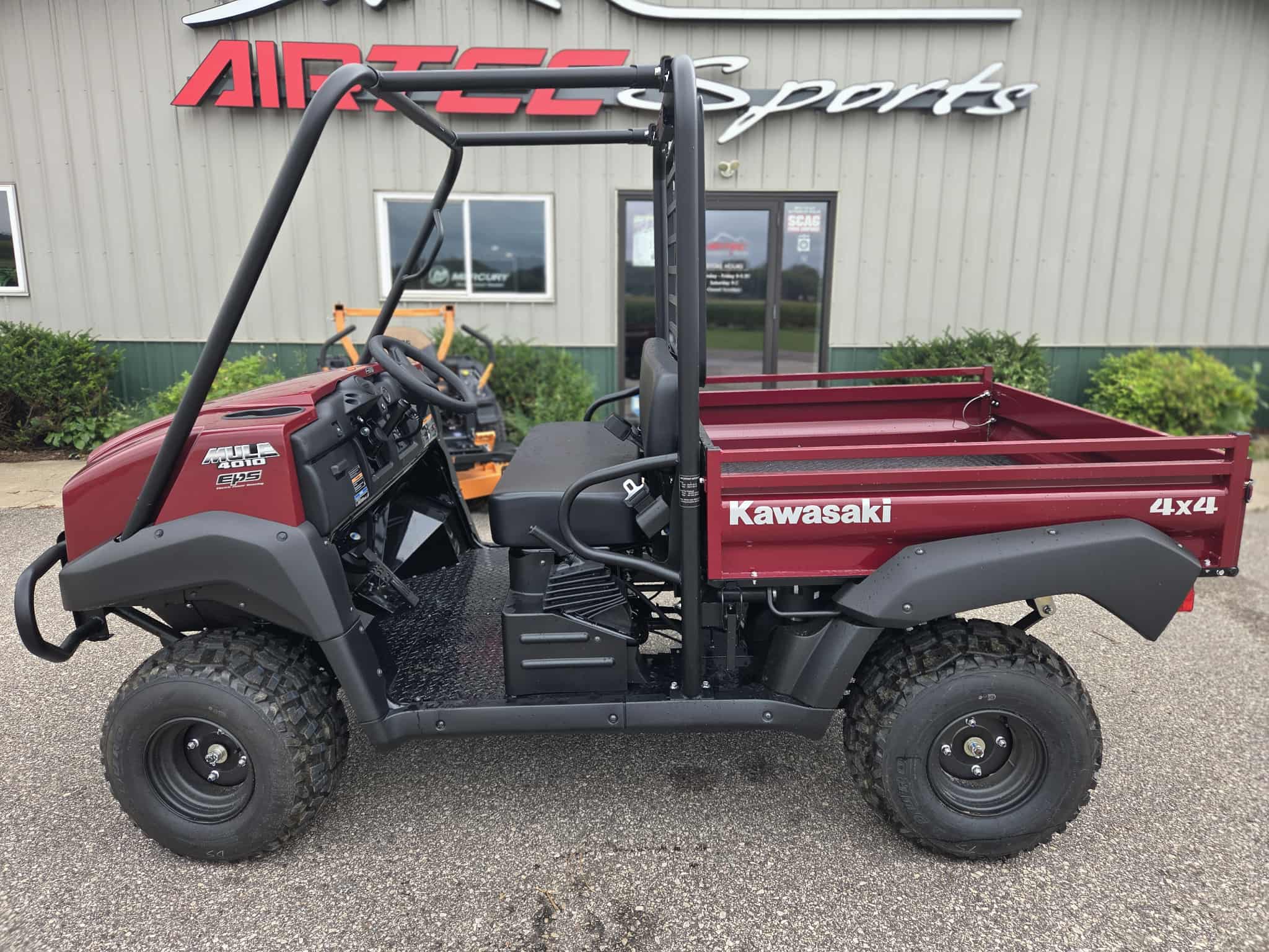 2026 Kawasaki Mule 4010 4x4 - Photo 4