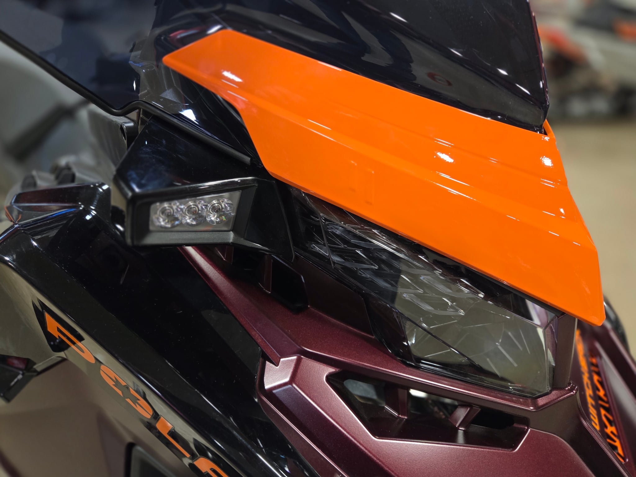 2025 Polaris PATRIOT 9R SWITCHBACK ASSAULT 146 9R 146 - Photo 3
