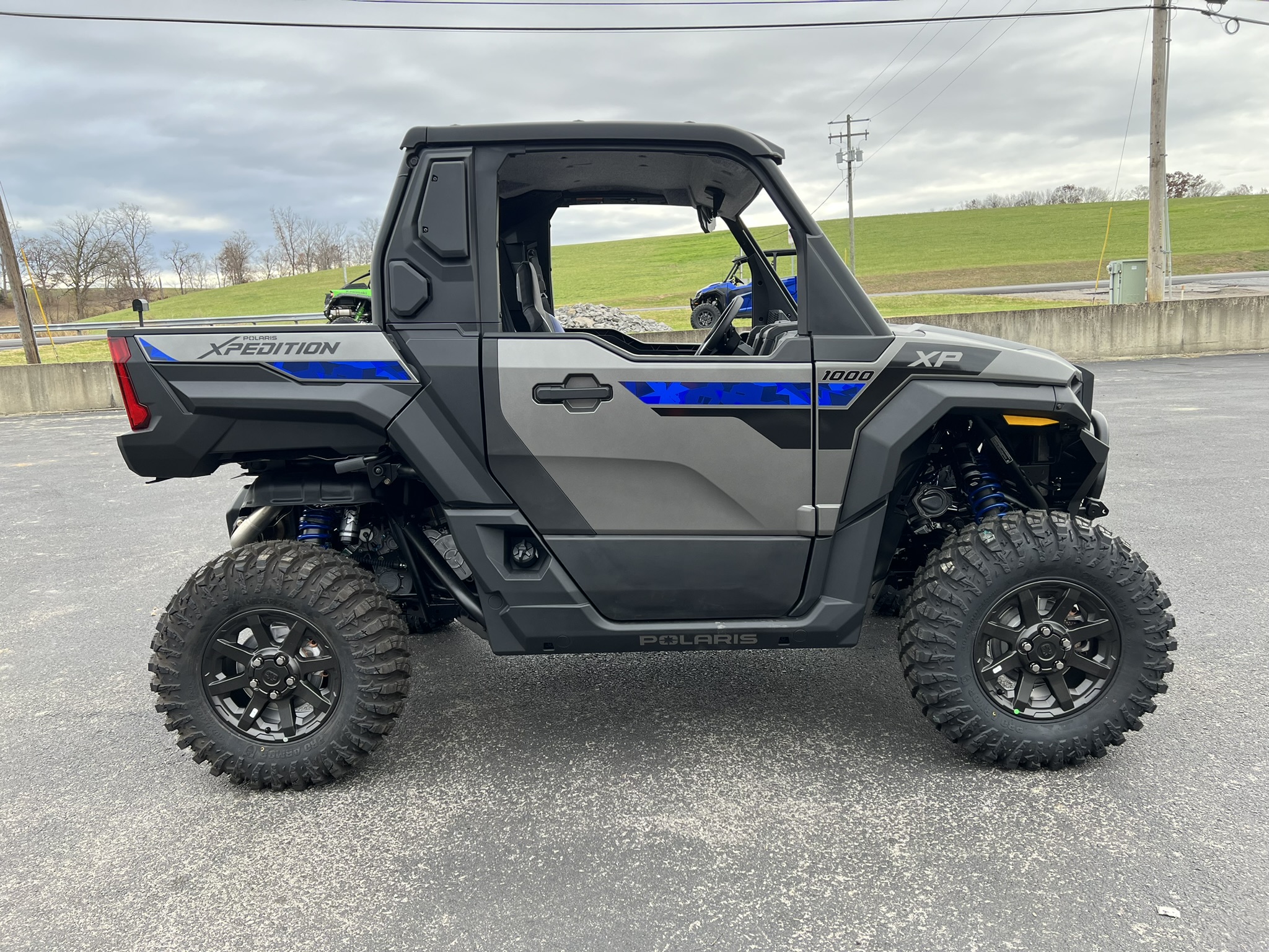2024 Polaris XPEDITION XP Ultimate R/C - Matte Heavy Metal (OPEN CAB W/WINDSHIELD AND REAR PANEL ADD ONS) - Photo 7