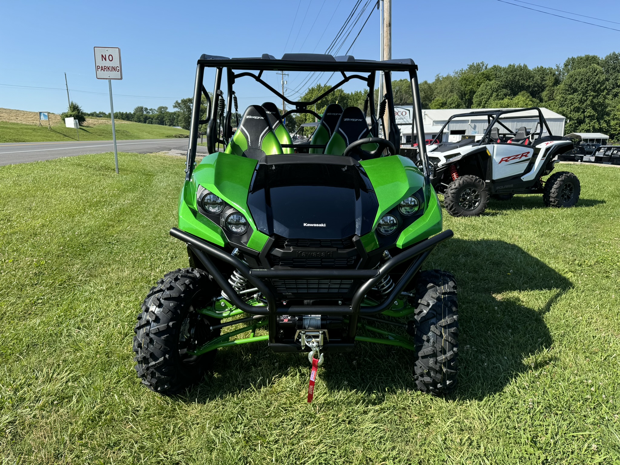 2025 Kawasaki Teryx4™ S SE - Candy Lime Green / Super Black - Photo 17