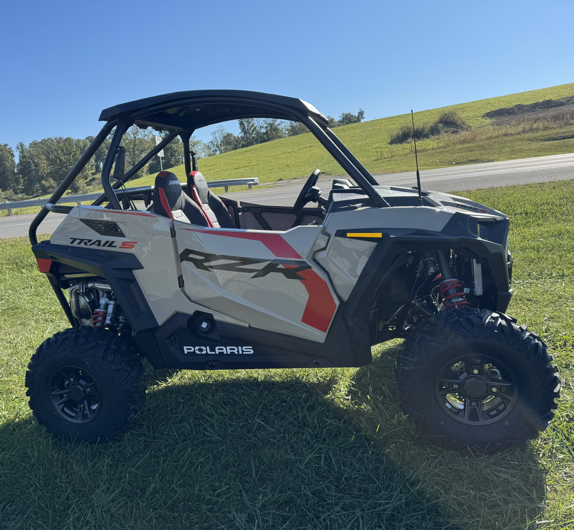 2025 Polaris RZR® Trail S 1000 (60 inch) Ultimate - Sand Dune - Photo 5