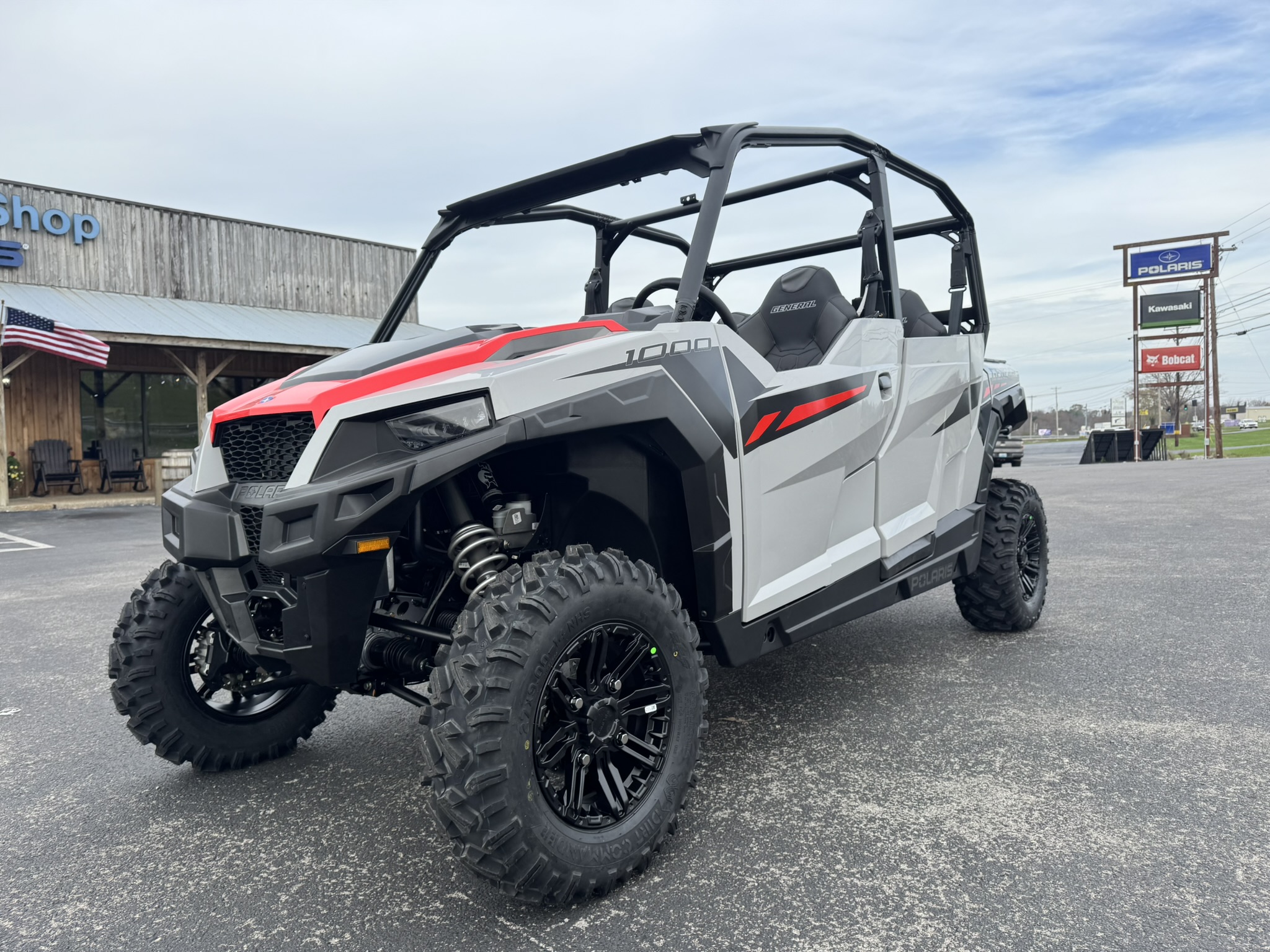 2025 Polaris GENERAL® 4 1000 Sport - Ghost Gray - Photo 4