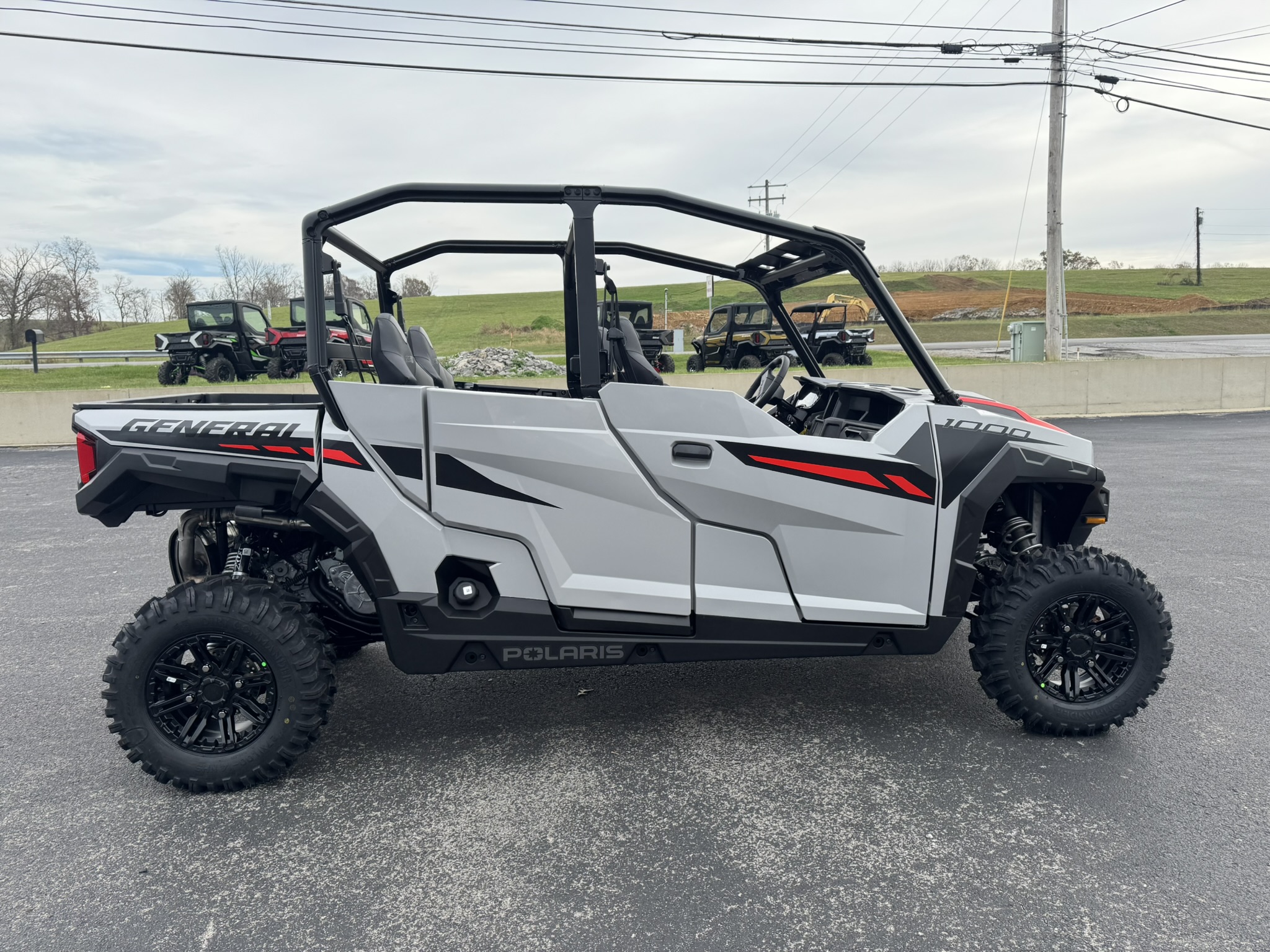 2025 Polaris GENERAL® 4 1000 Sport - Ghost Gray - Photo 7
