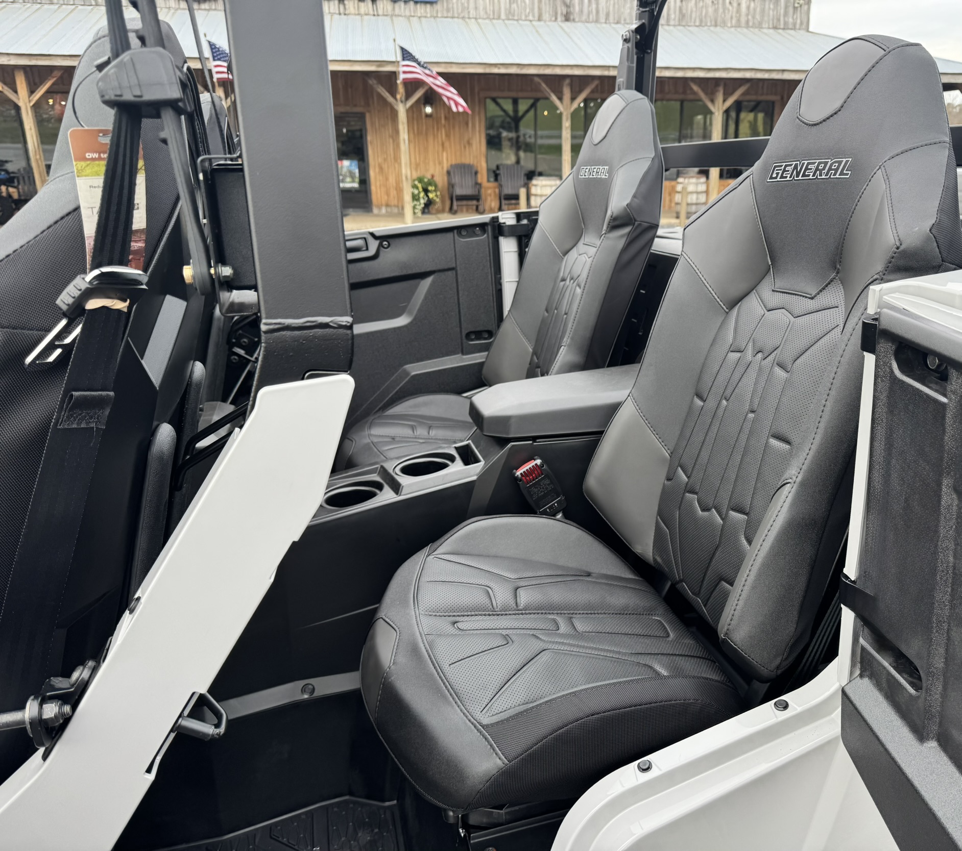 2025 Polaris GENERAL® 4 1000 Sport - Ghost Gray - Photo 13