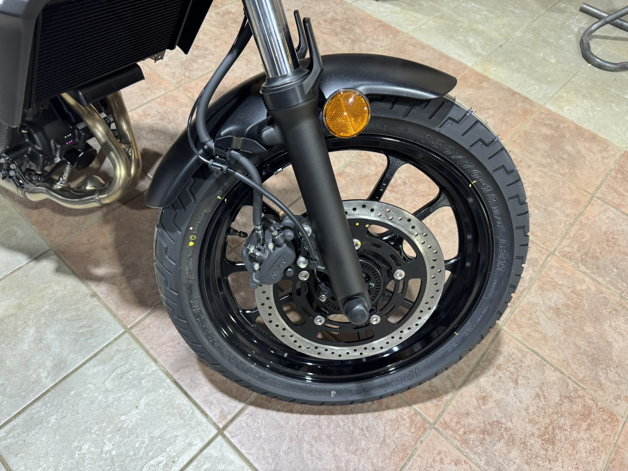 2025 Kawasaki Eliminator® ABS - Metallic Flat Spark Black - Photo 7