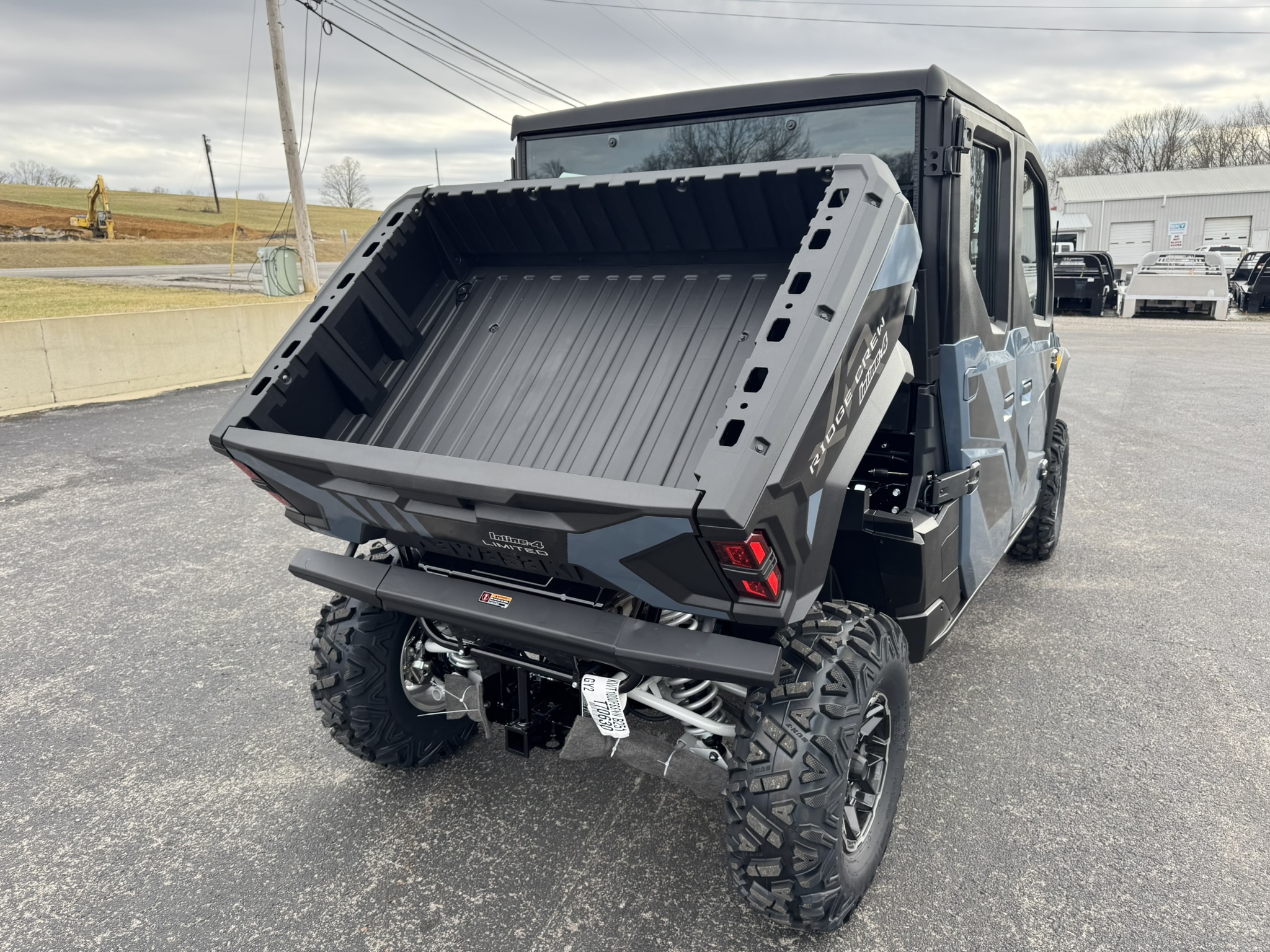 2025 Kawasaki RIDGE® XR Crew Limited HVAC - Metallic Bluish Gray - Photo 13